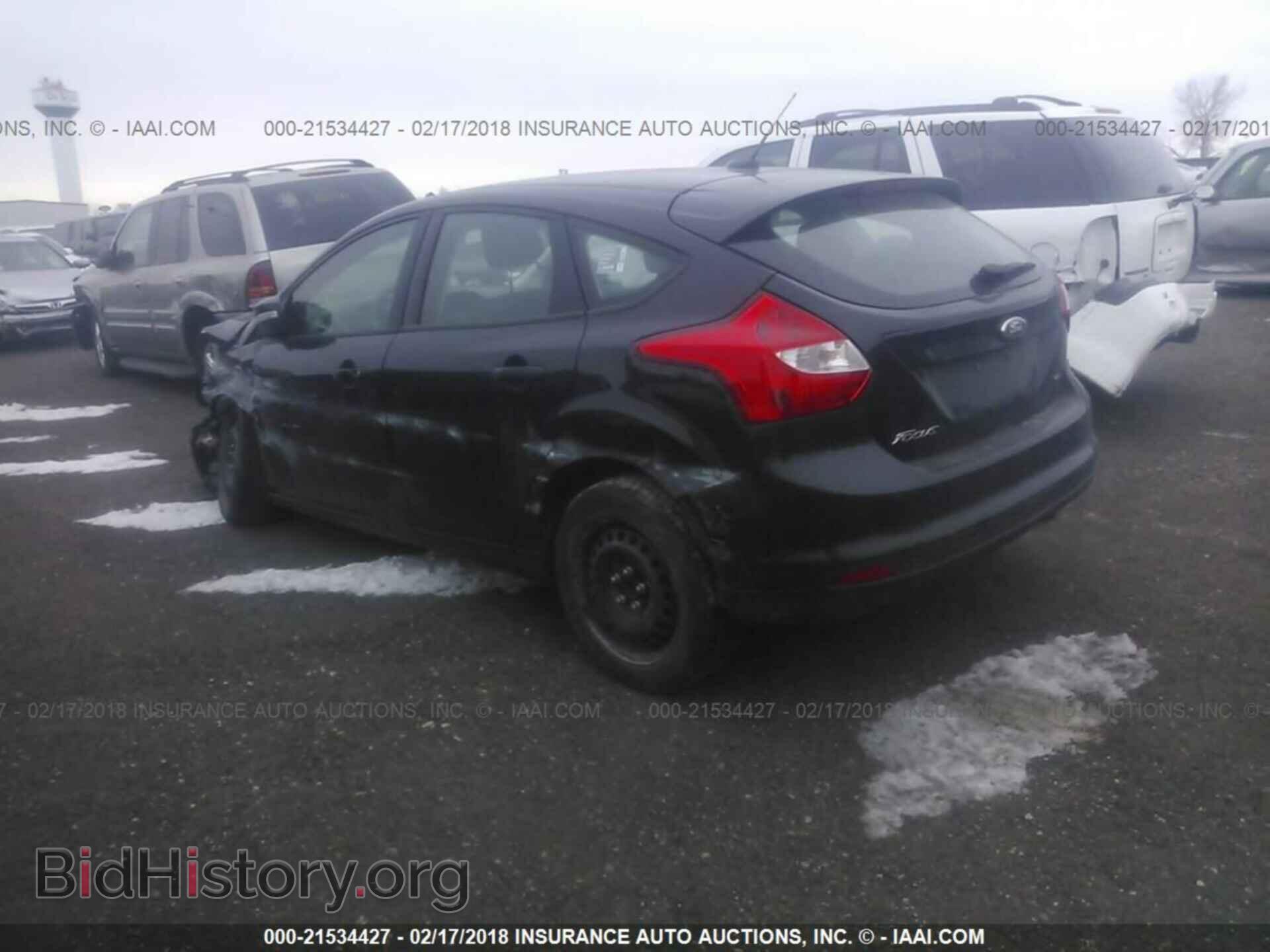 2012 Ford Focus - VIN: 1FAHP3K29CL321185 - Photo 3