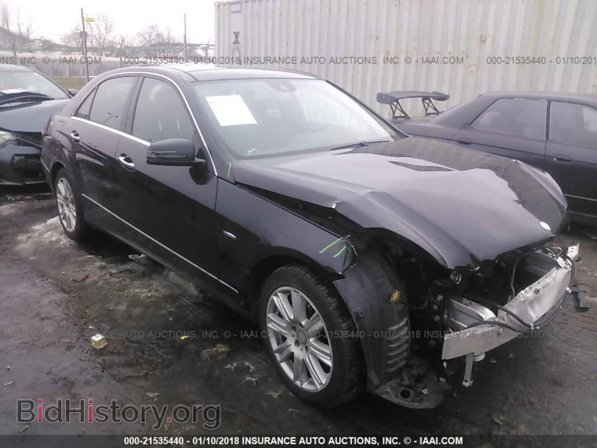 Photo WDDHF8JB9CA614436 - Mercedes-benz E 2012