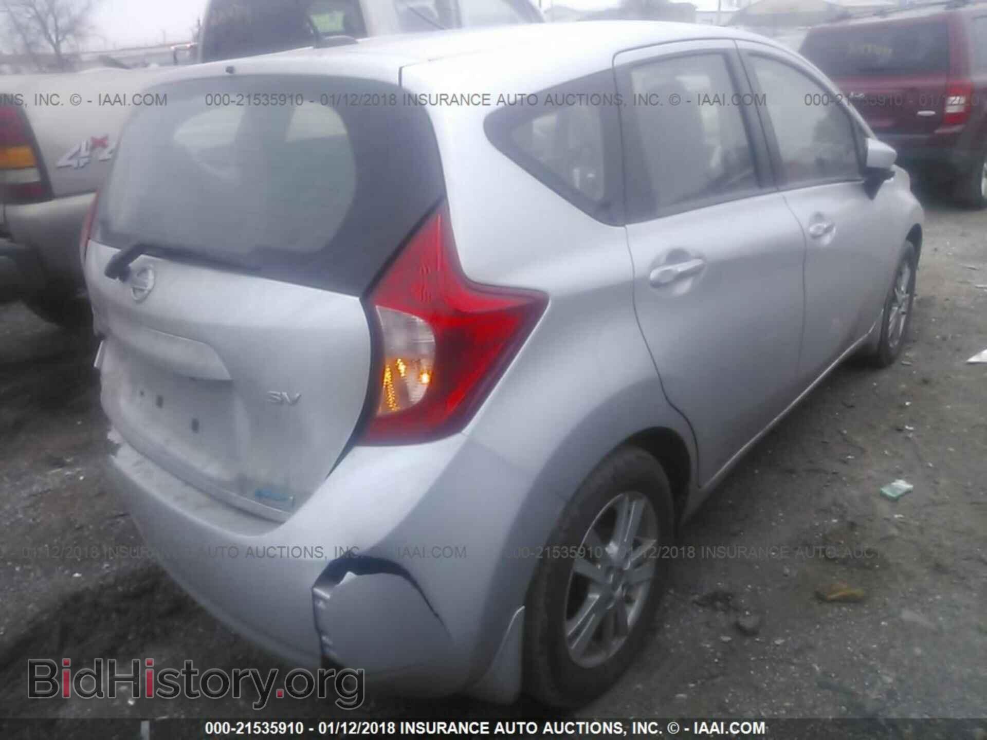 2015 Nissan Versa note - VIN: 3N1CE2CP9FL390081 - Фото 4