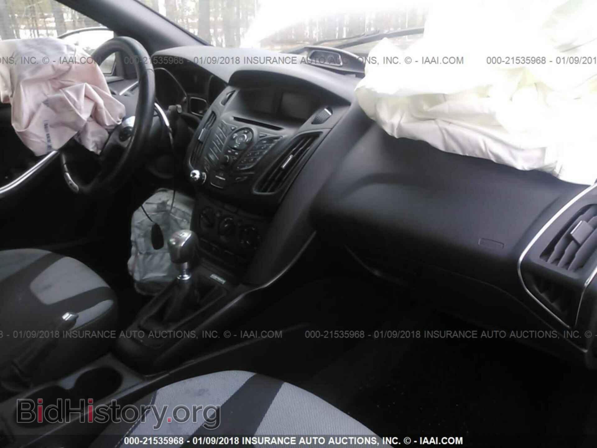 2014 Ford Focus - VIN: 1FADP3L94EL403337 - Photo 5