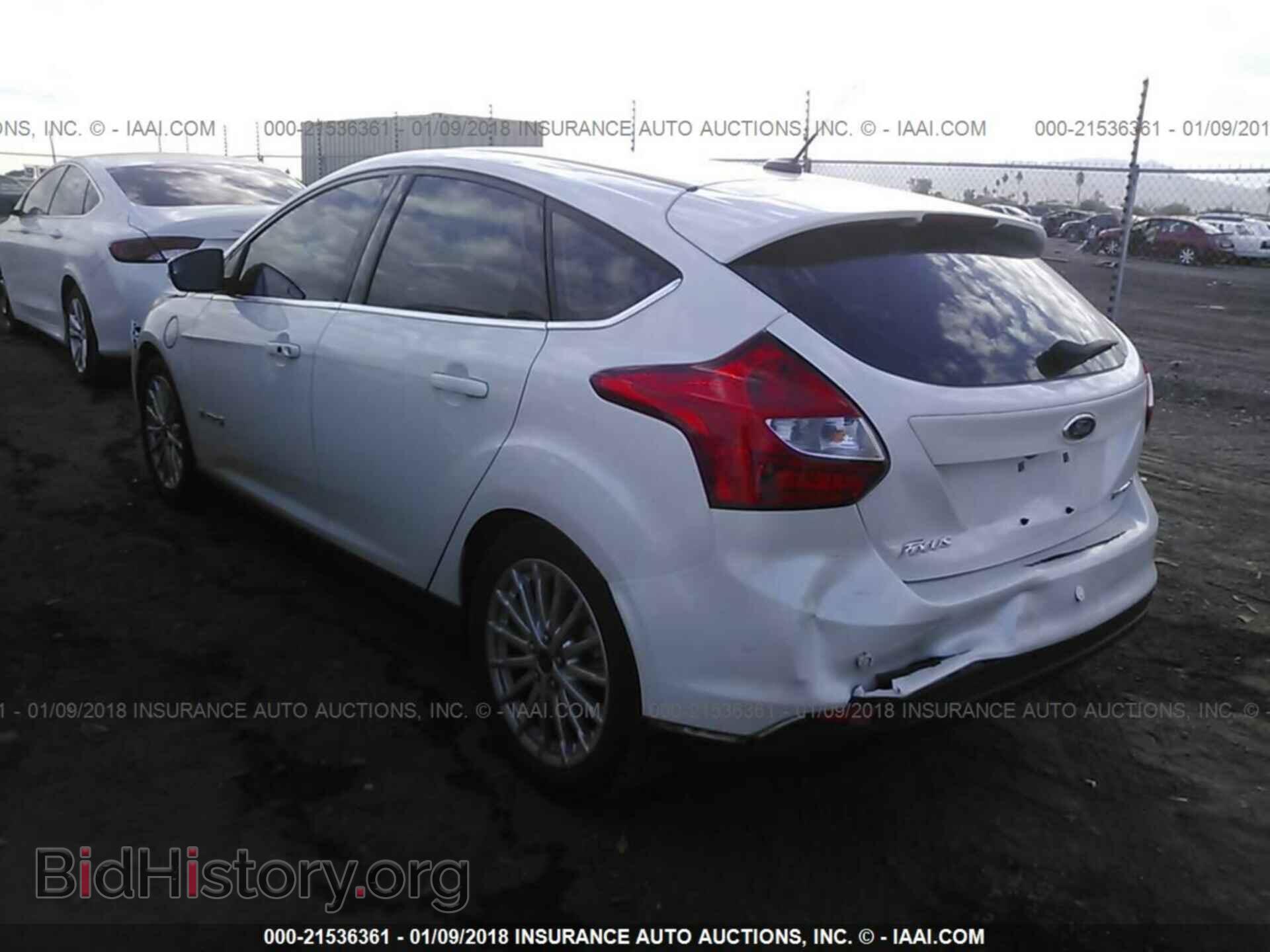 2013 Ford Focus - VIN: 1FADP3R44DL319626 - Photo 3