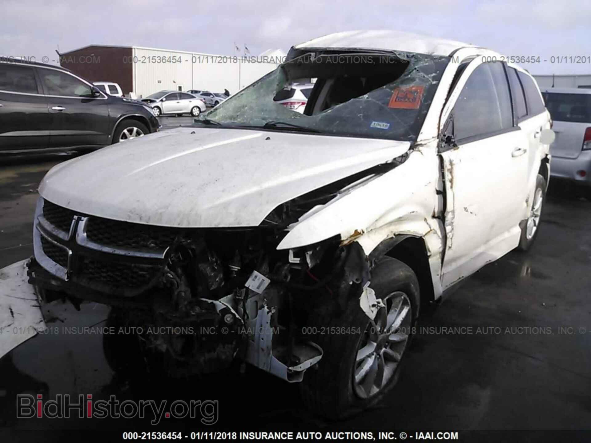 2017 Dodge Journey - VIN: 3C4PDDBG0HT540144 - Фото 2
