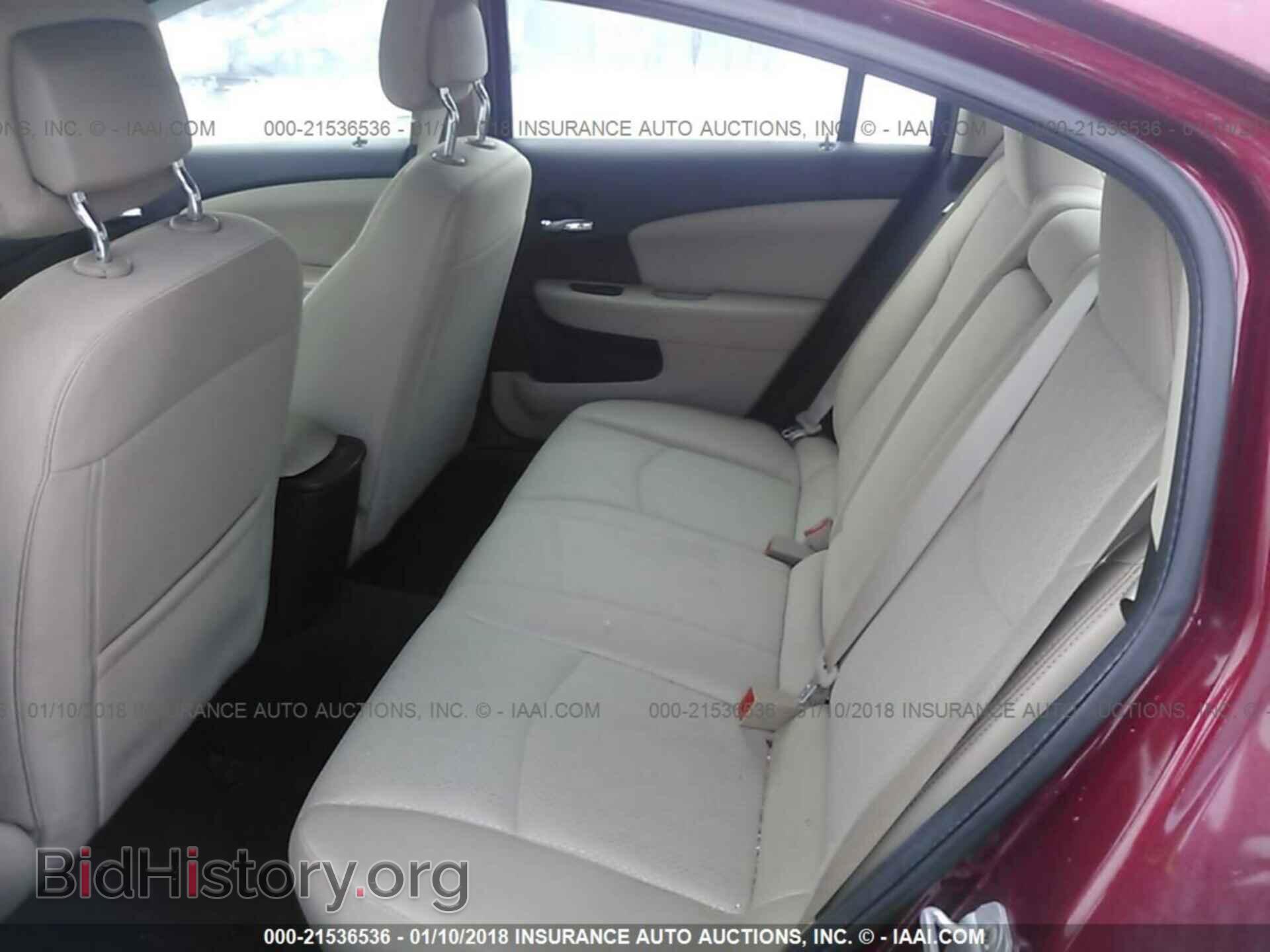 2011 Chrysler 200 - VIN: 1C3BC2FB0BN594250 - Фото 8