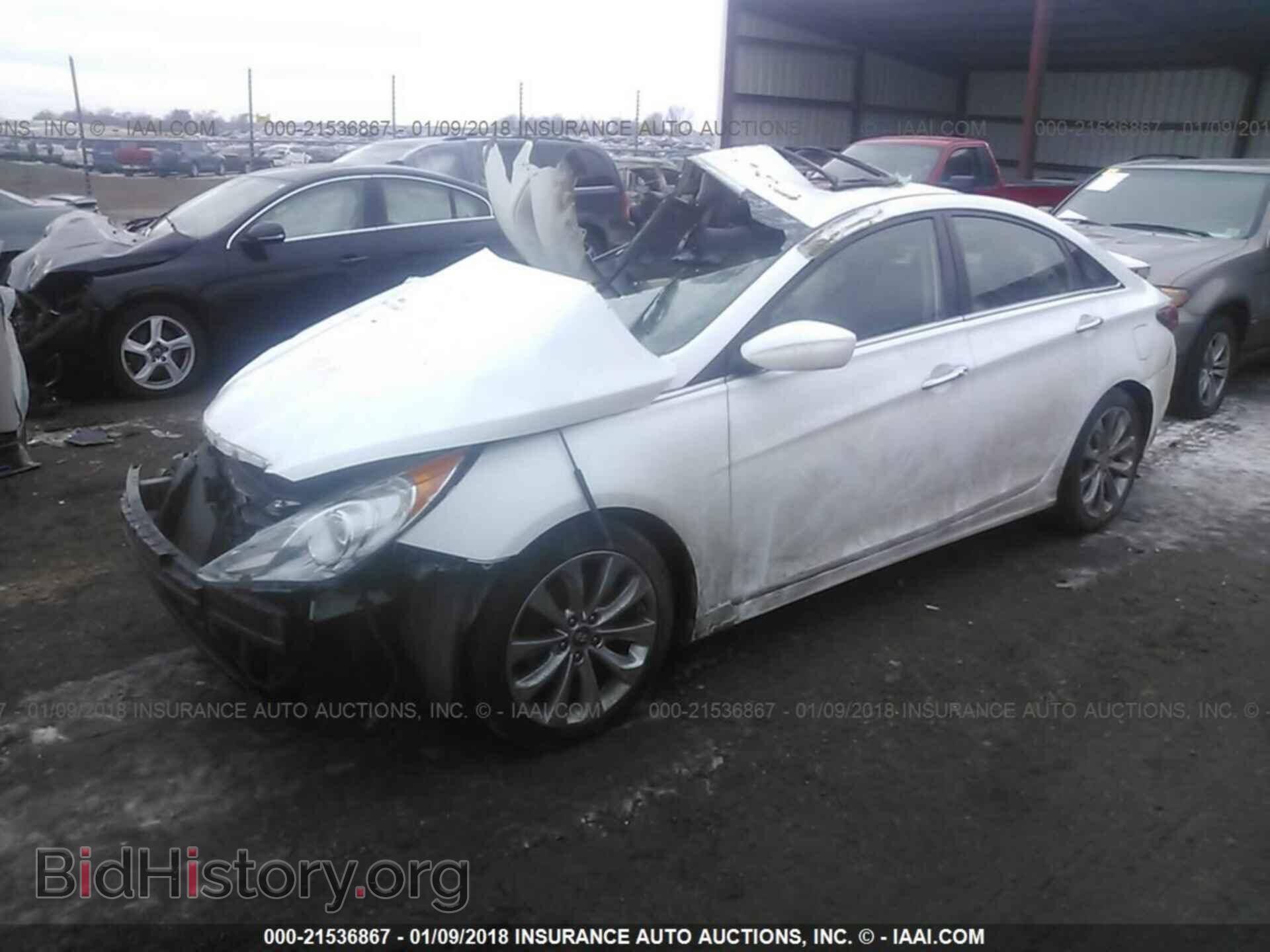 2012 Hyundai Sonata - VIN: 5NPEC4AC6CH429602 - Фото 2