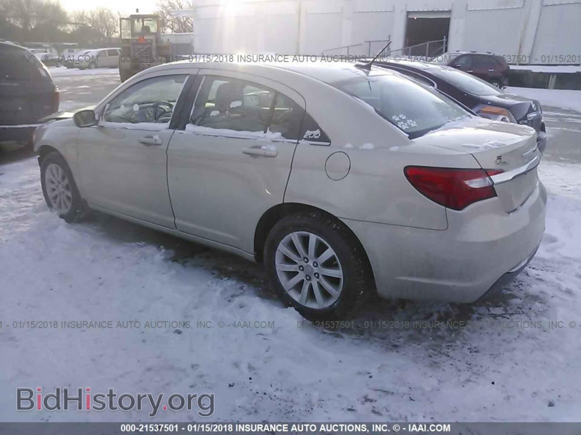 2013 Chrysler 200 - VIN: 1C3CCBBB3DN593686 - Photo 3