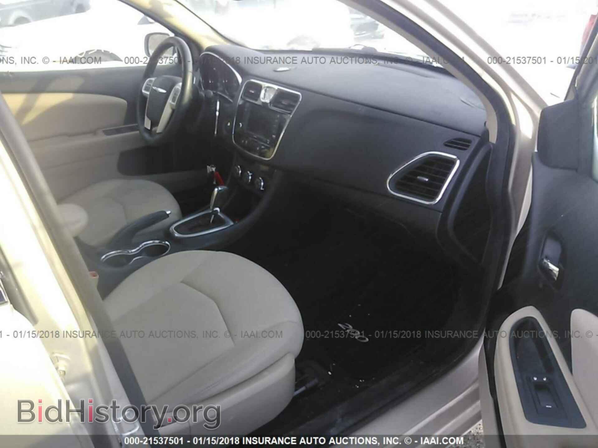2013 Chrysler 200 - VIN: 1C3CCBBB3DN593686 - Photo 5