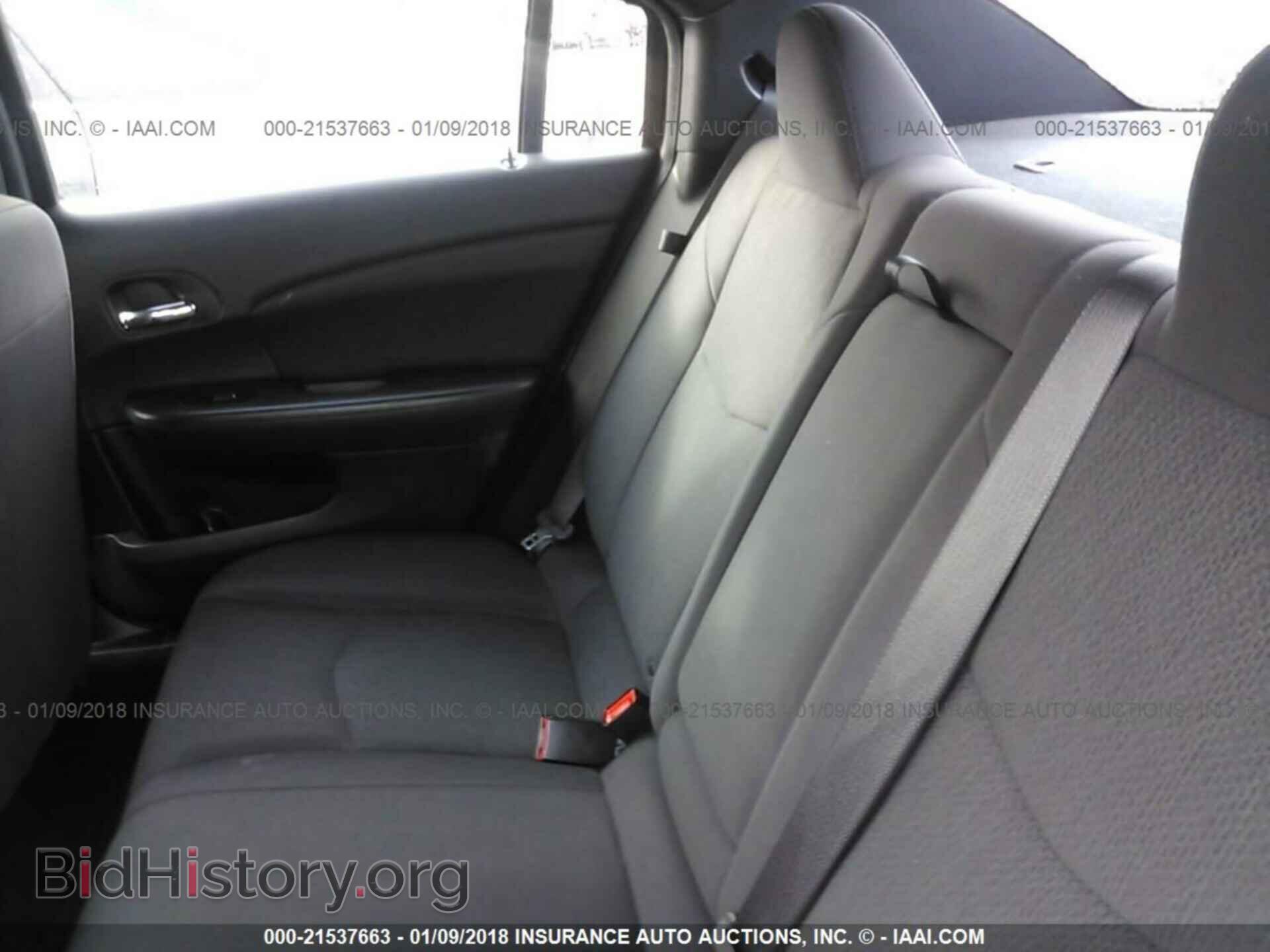2014 Chrysler 200 - VIN: 1C3CCBBG8EN197511 - Фото 8