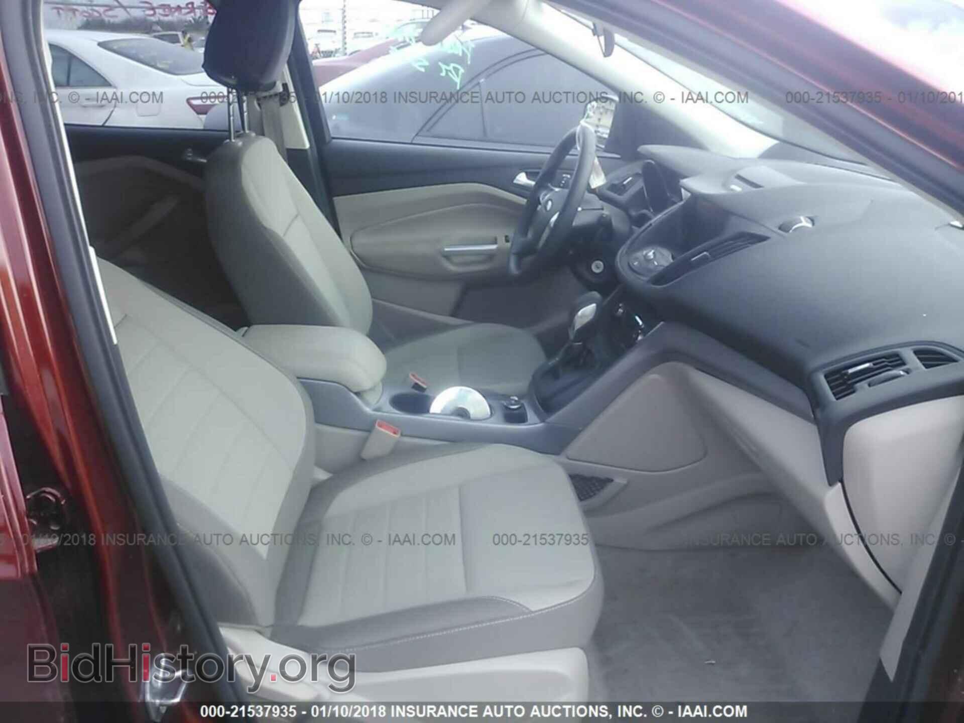 2014 Ford Escape - VIN: 1FMCU0GX4EUE53876 - Photo 5