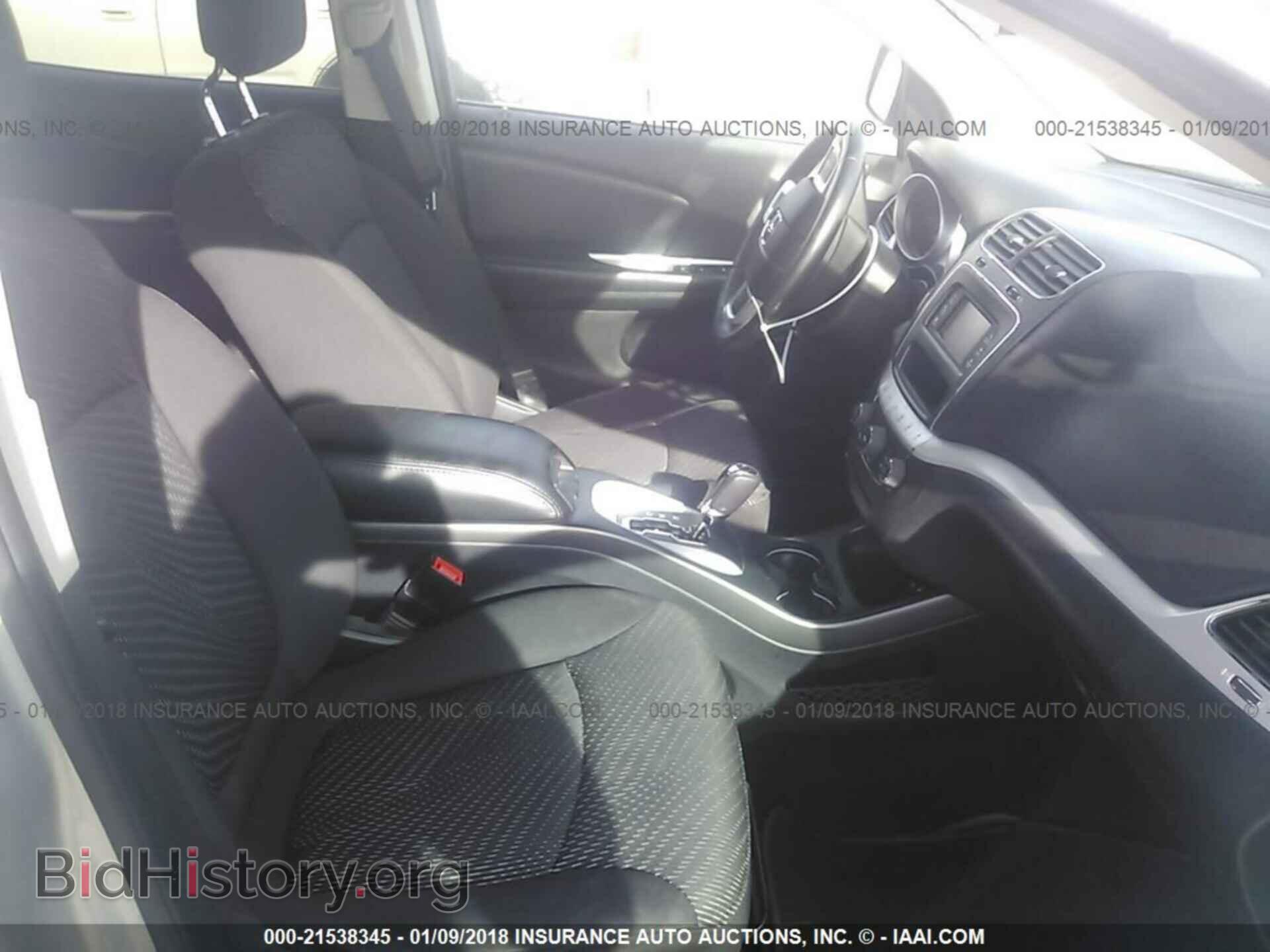 2014 Dodge Journey - VIN: 3C4PDCBB7ET141869 - Photo 5