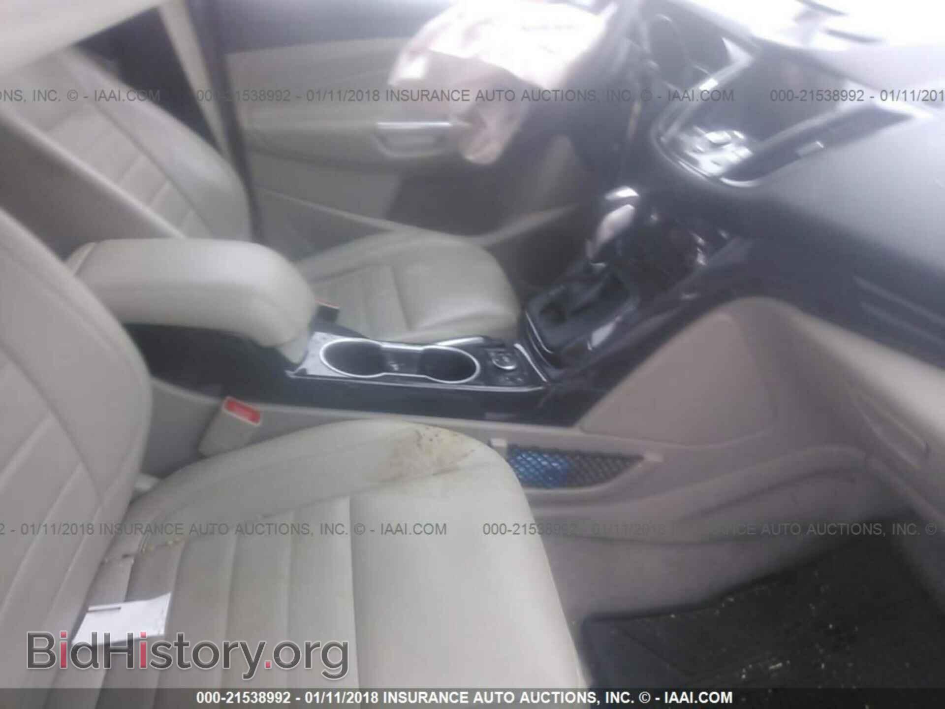 2014 Ford Escape - VIN: 1FMCU9J98EUD41192 - Photo 5