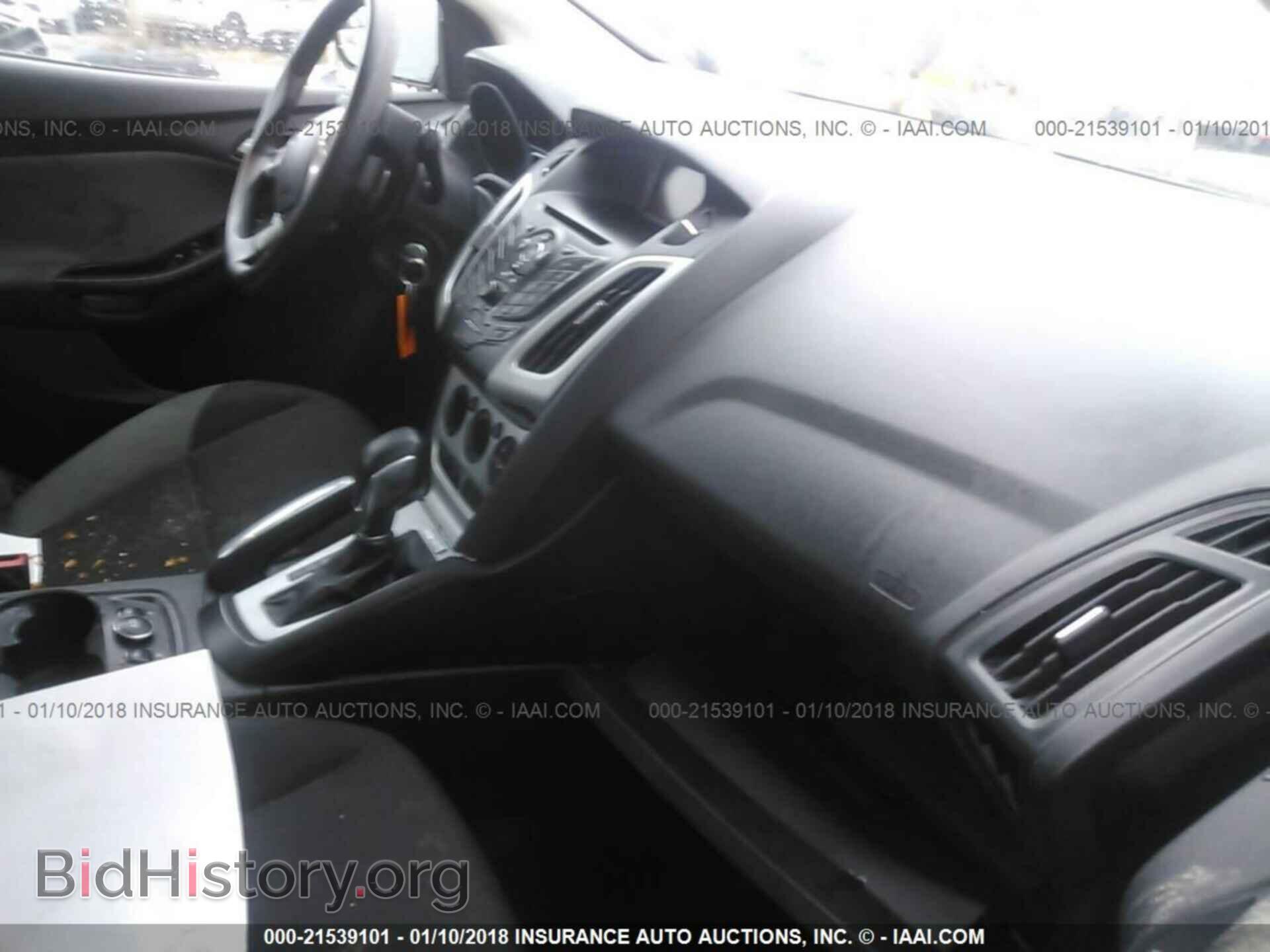 2013 Ford Focus - VIN: 1FADP3F29DL157088 - Photo 5