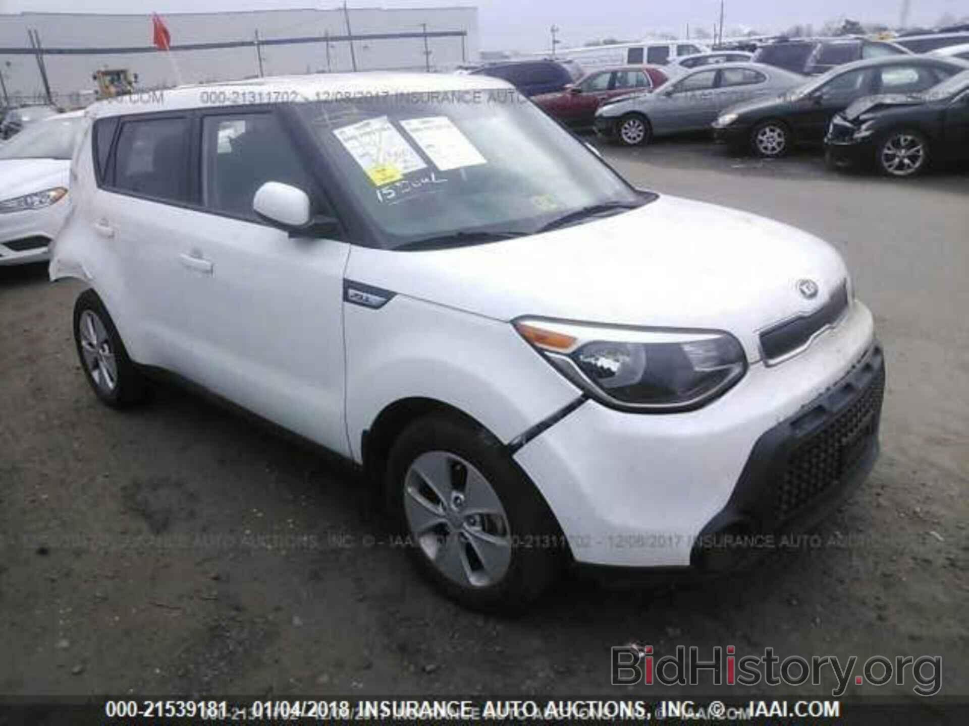 Photo KNDJN2A24F7775094 - Kia Soul 2015