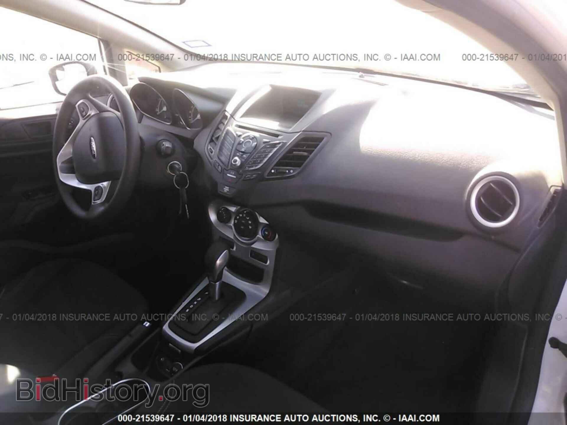 2017 Ford Fiesta - VIN: 3FADP4EJ3HM138457 - Photo 5