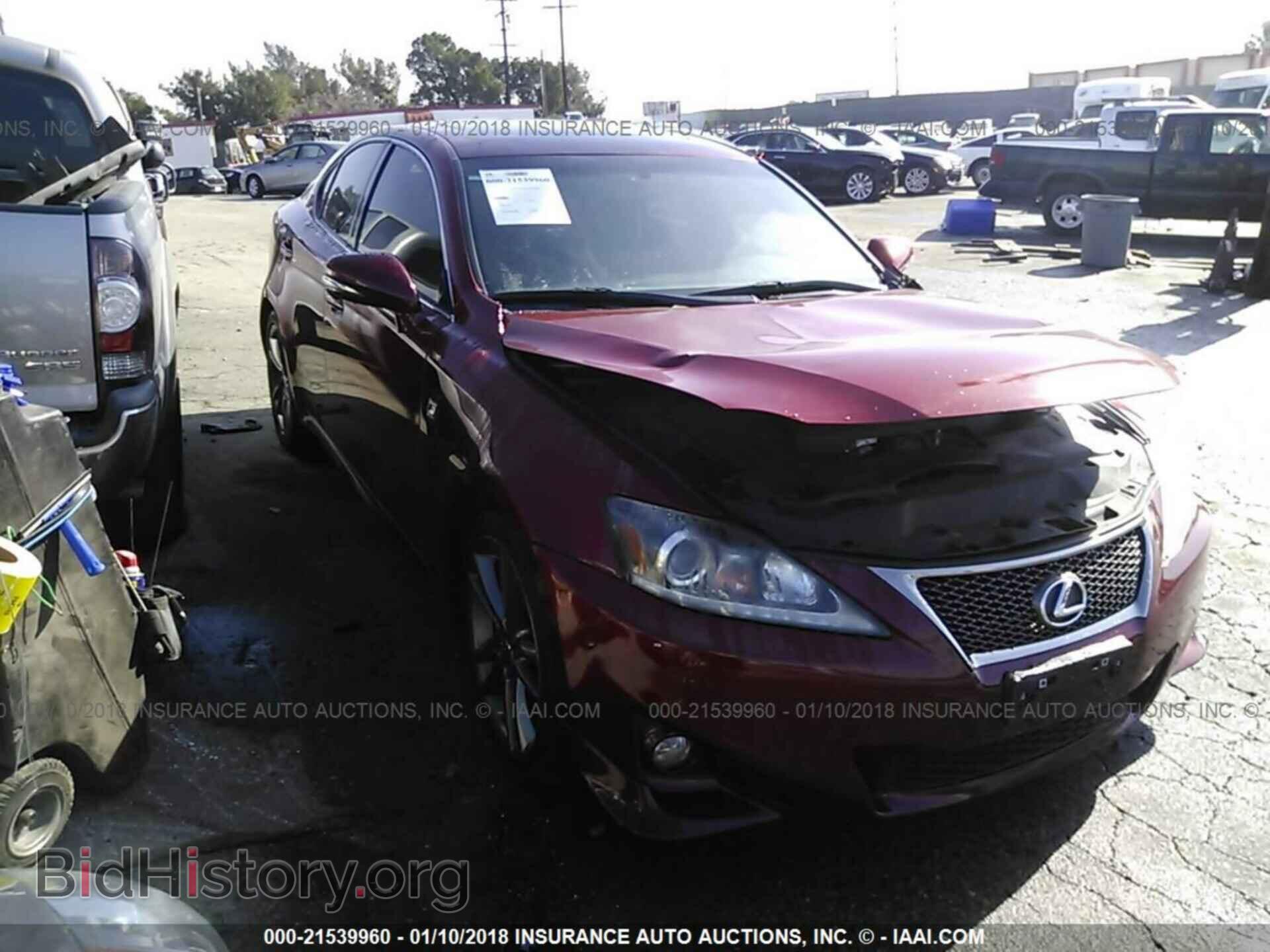Photo JTHBF5C2XC5175850 - Lexus Is 2012