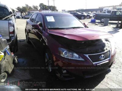 2012 Lexus IS, красный — VIN JTHBF5C2XC5175850, IAAI