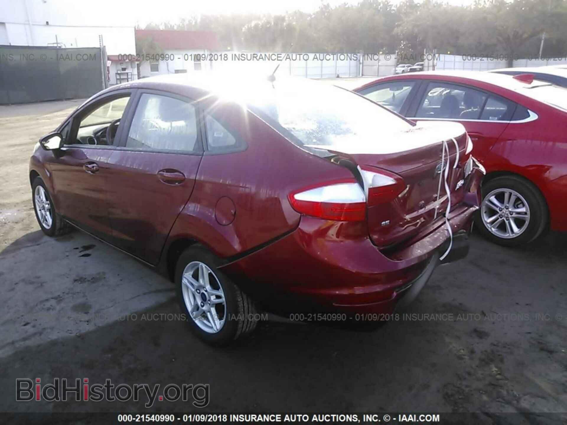 2017 Ford Fiesta - VIN: 3FADP4BJ6HM112925 - Фото 3