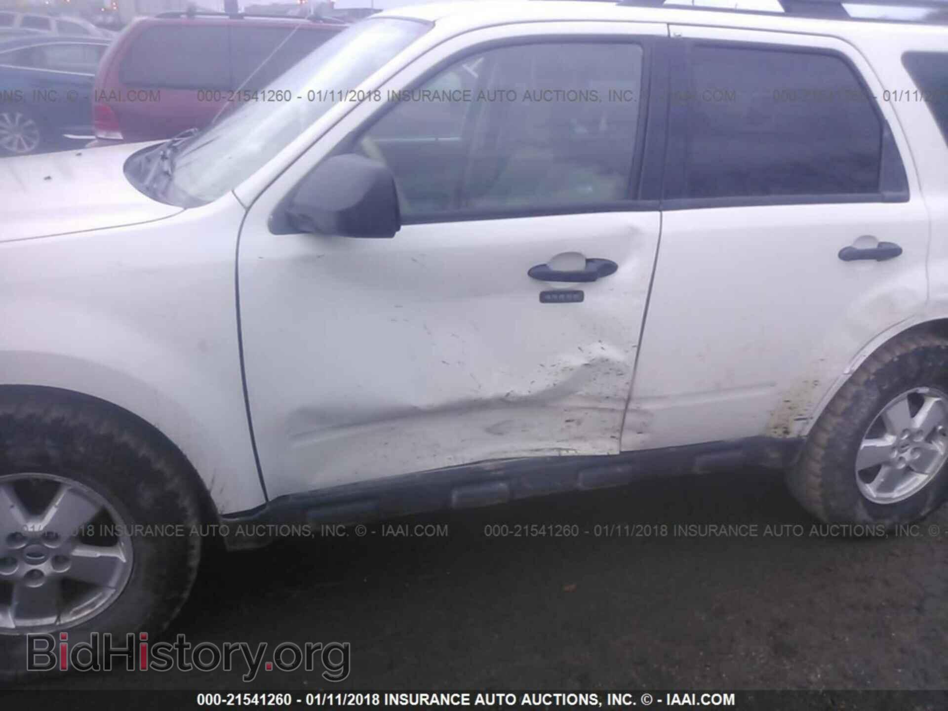 2012 Ford Escape - VIN: 1FMCU9D70CKC68533 - Photo 6