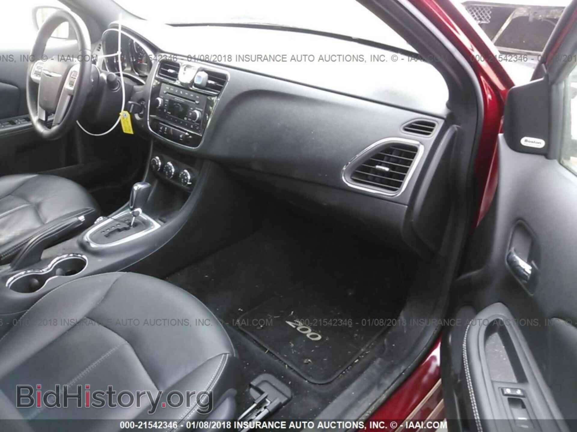 2013 Chrysler 200 - VIN: 1C3CCBCG7DN520640 - Photo 5