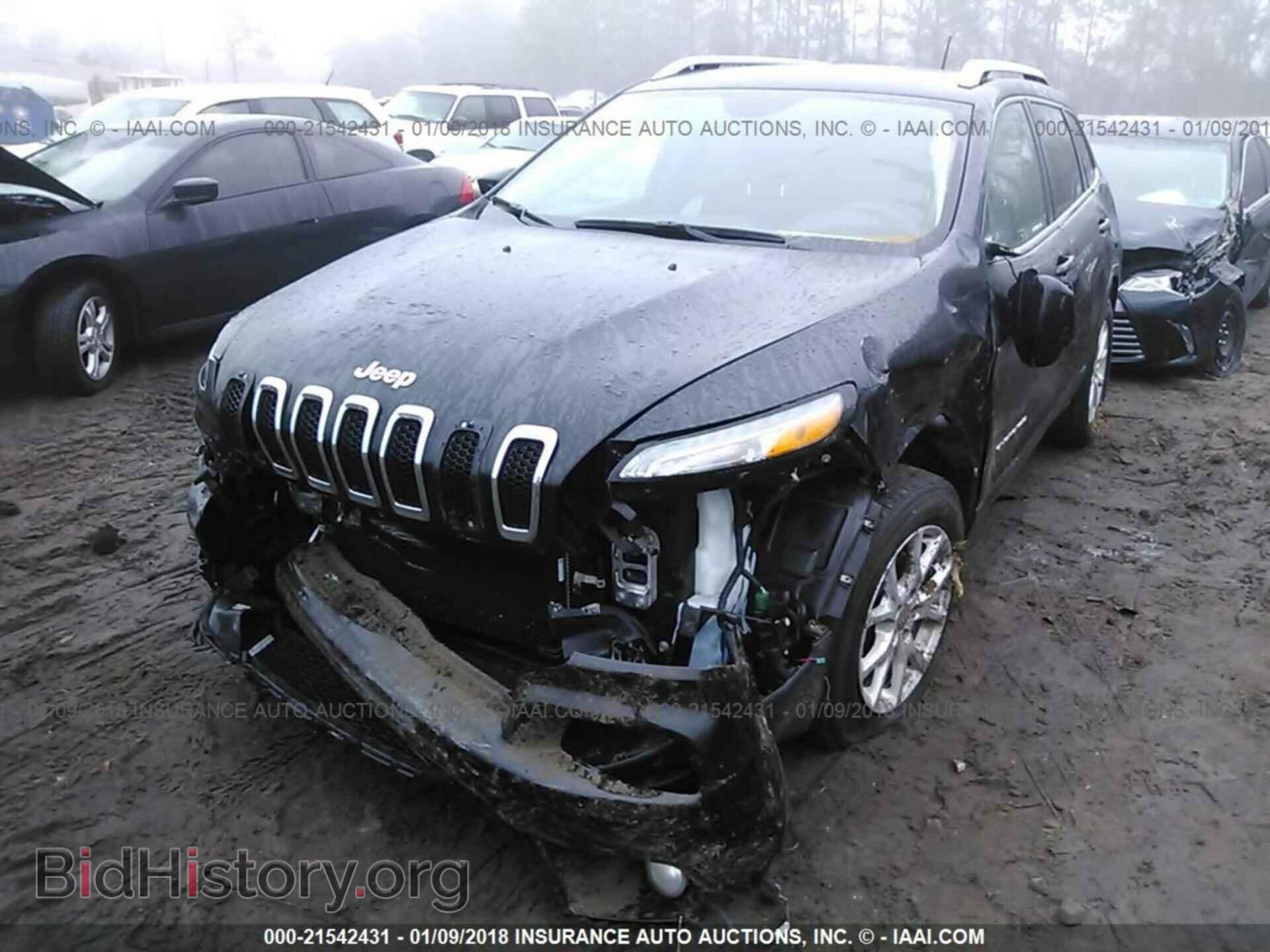 2015 Jeep Cherokee - VIN: 1C4PJMCS2FW739408 - Photo 2