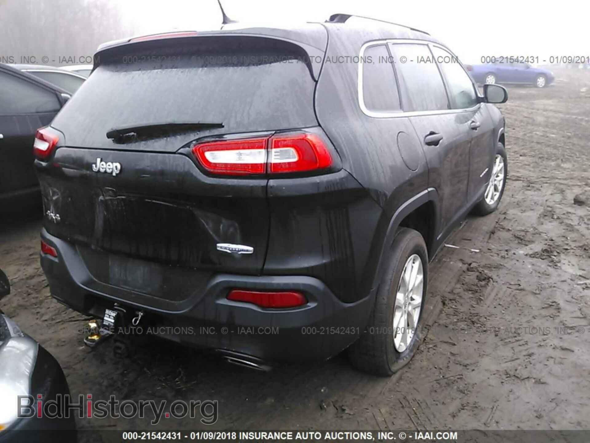 2015 Jeep Cherokee - VIN: 1C4PJMCS2FW739408 - Photo 4