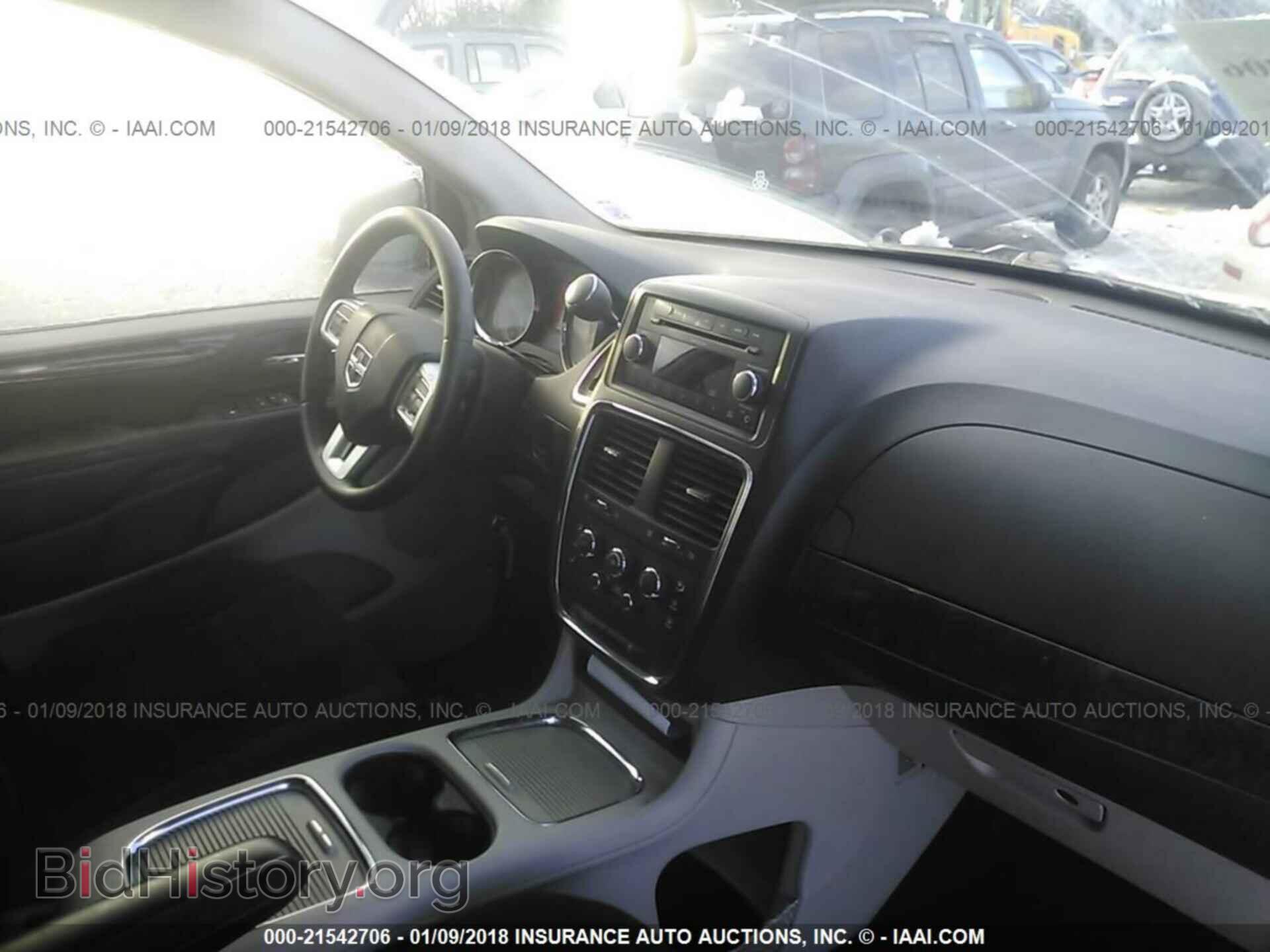 2011 Dodge Grand caravan - VIN: 2D4RN5DG8BR733020 - Фото 5