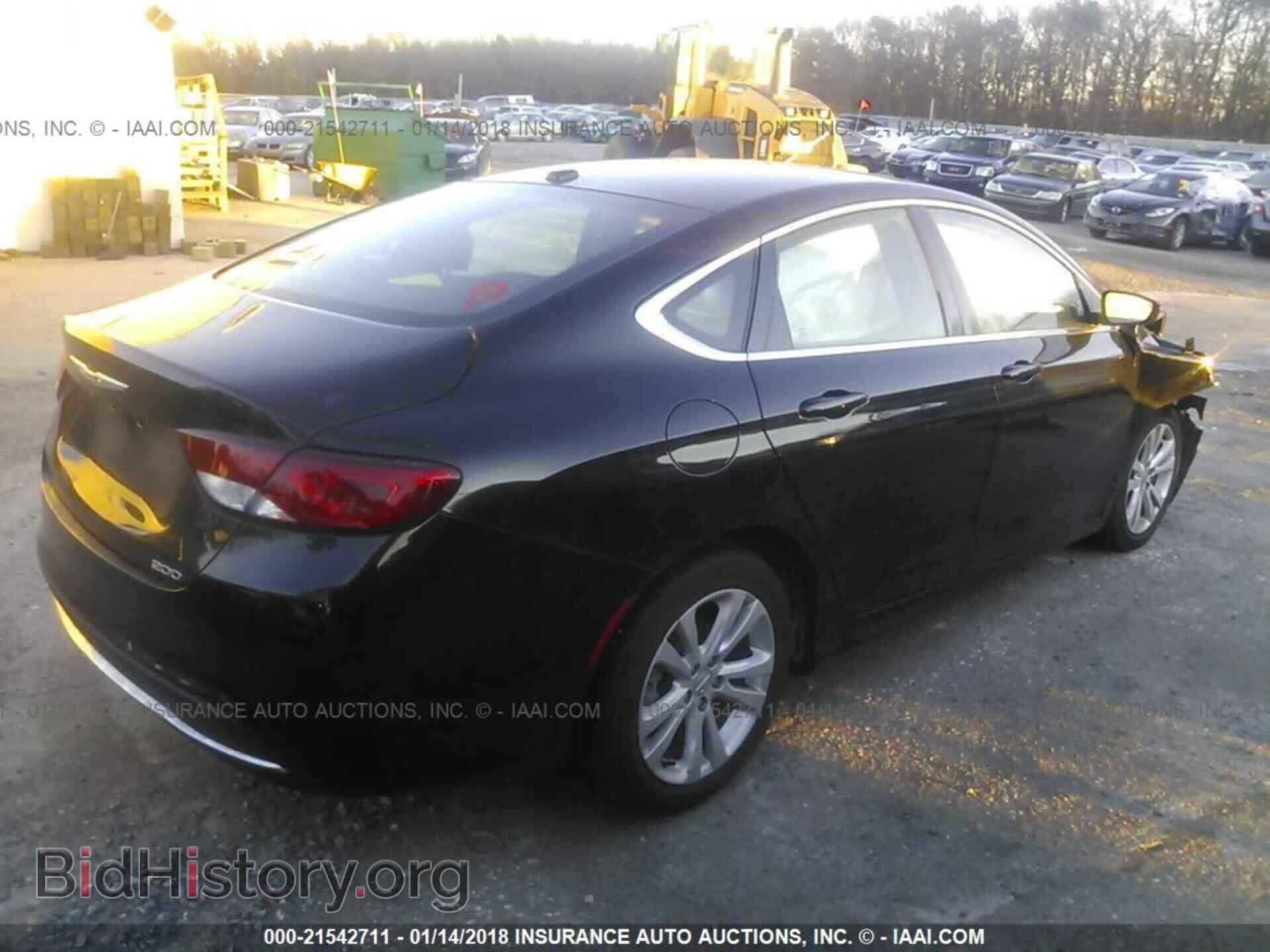2016 Chrysler 200 - VIN: 1C3CCCAB6GN121526 - Фото 4