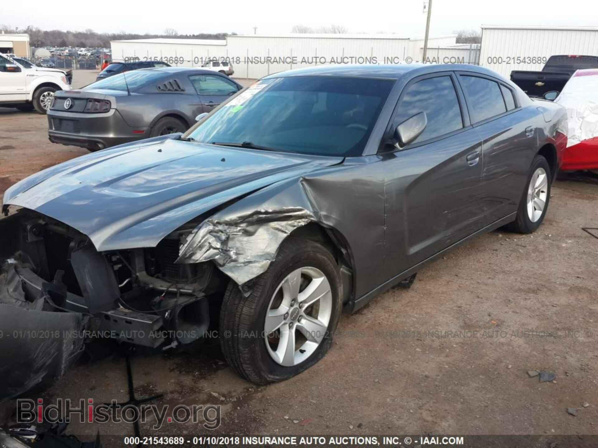 2012 Dodge Charger - VIN: 2C3CDXBG0CH300369 - Фото 2