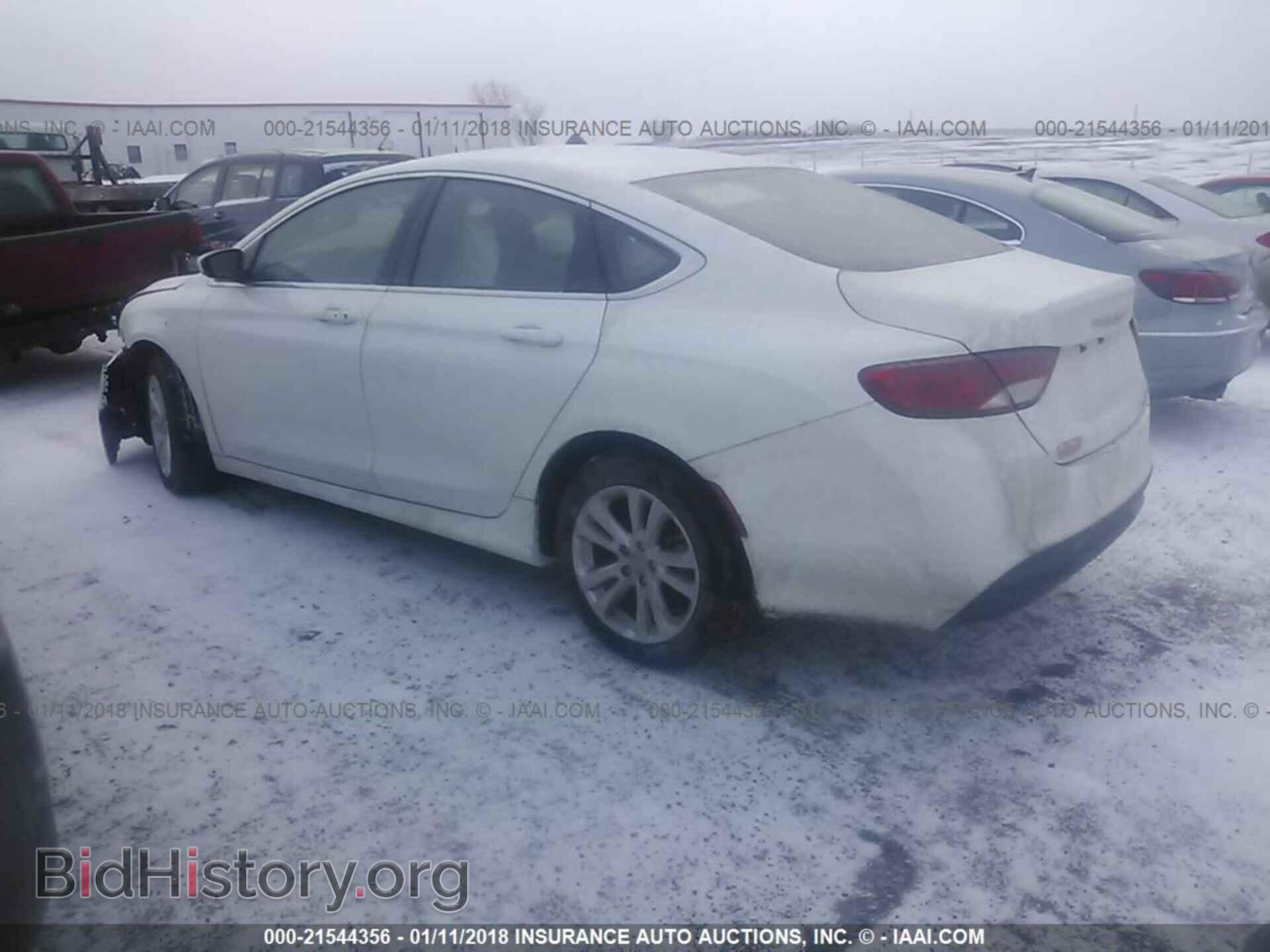 2017 Chrysler 200 - VIN: 1C3CCCFB8HN510081 - Фото 3