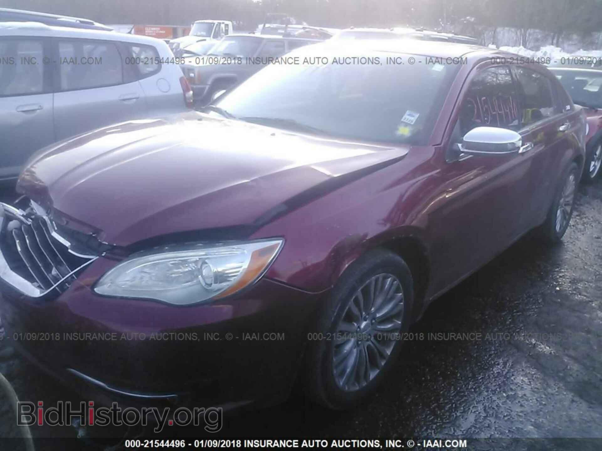 2012 Chrysler 200 - VIN: 1C3CCBCG2CN145920 - Photo 2