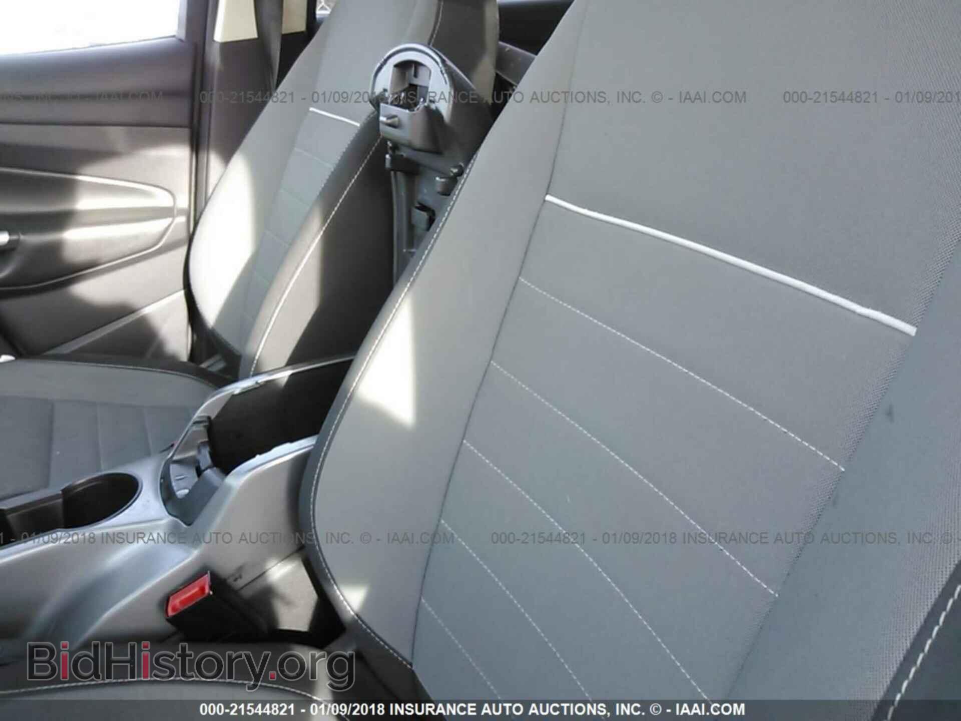 2013 Ford Escape - VIN: 1FMCU9G90DUB88751 - Photo 8