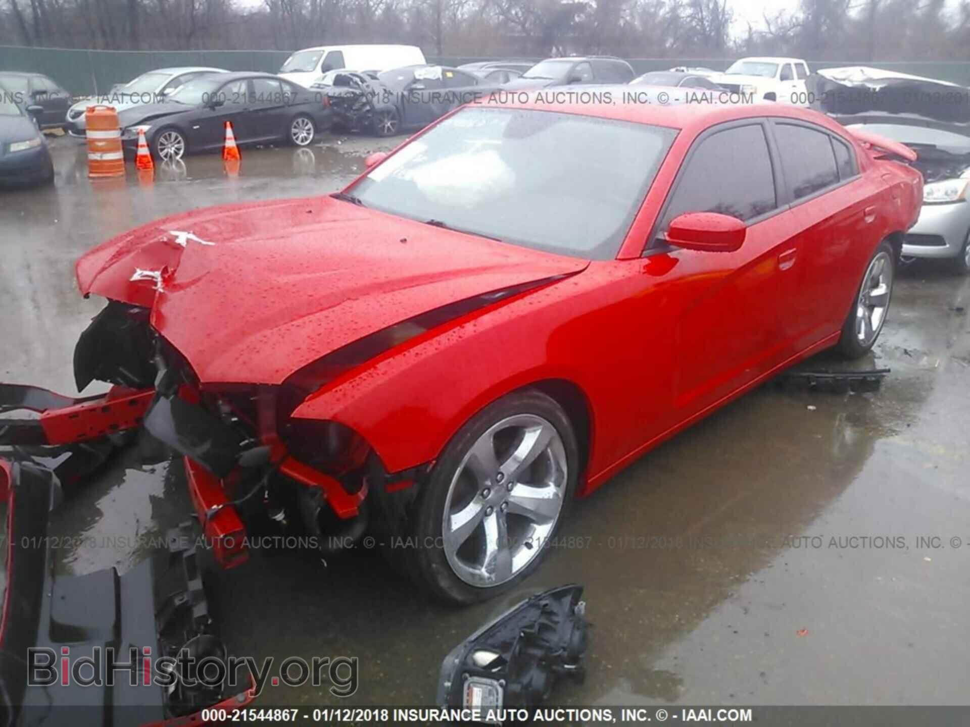 2013 Dodge Charger - VIN: 2C3CDXHG6DH730075 - Фото 2