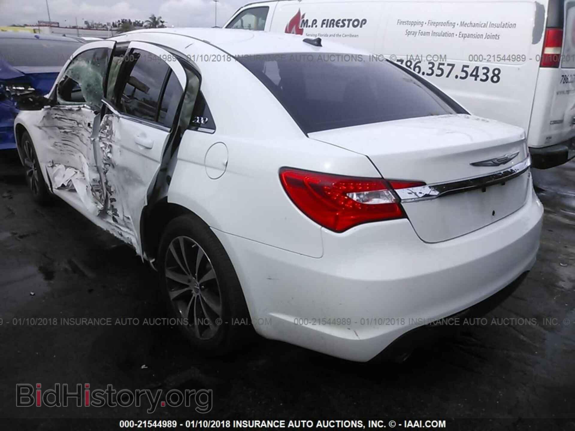 2012 Chrysler 200 - VIN: 1C3CCBBG2CN263631 - Фото 3