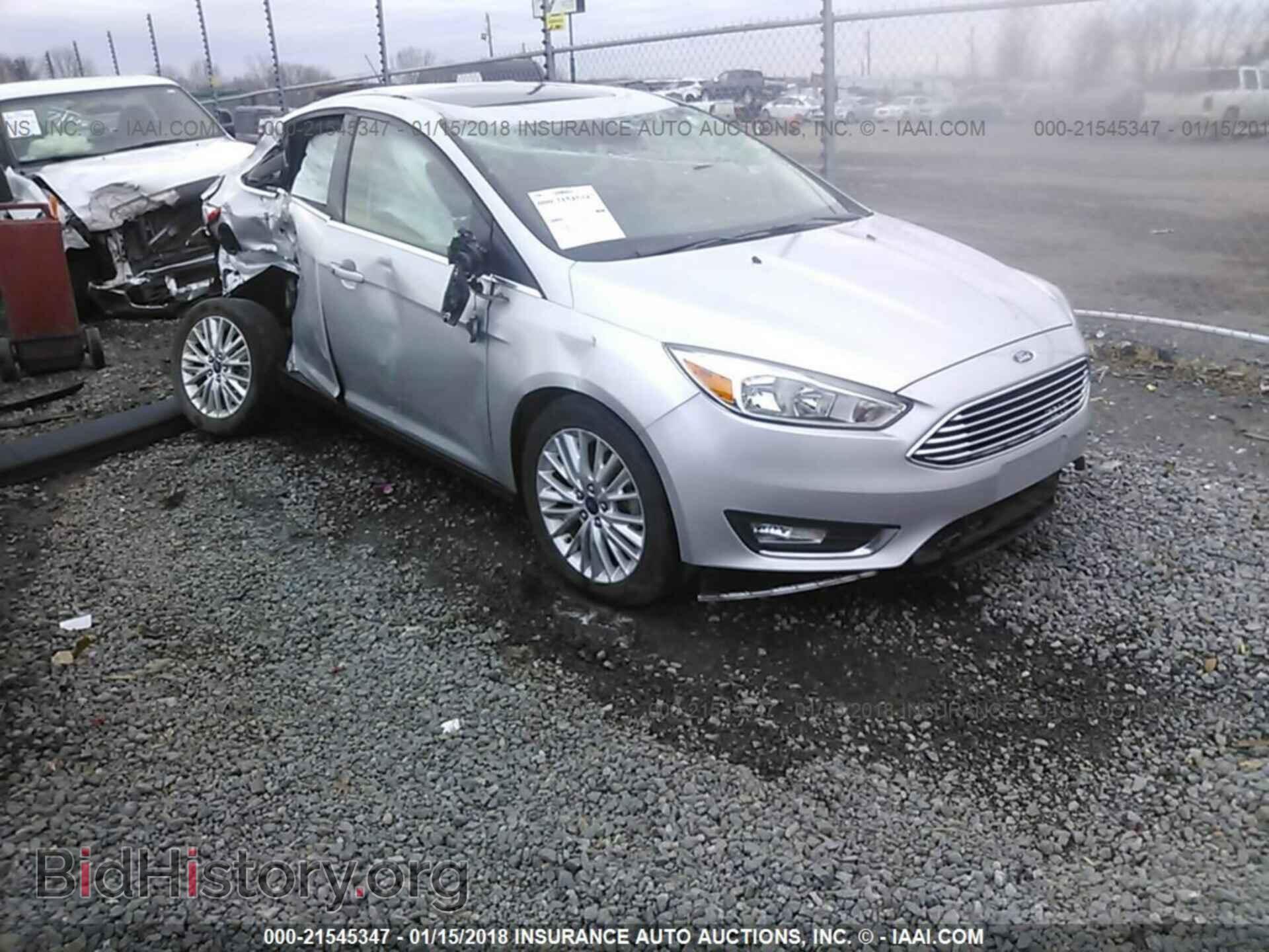 Photo 1FADP3J21FL338938 - Ford Focus 2015