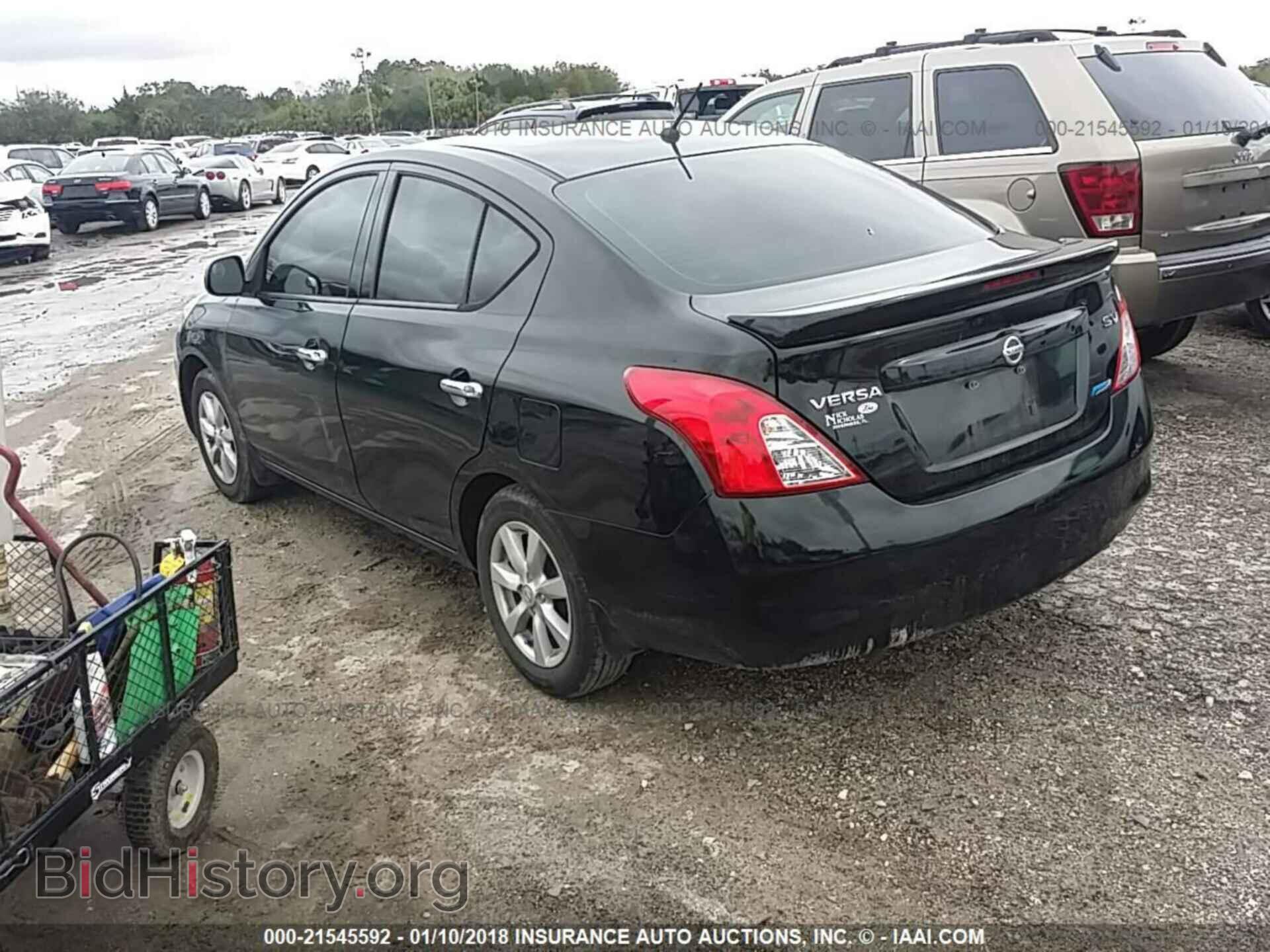 2014 Nissan Versa - VIN: 3N1CN7AP2EL816188 - Фото 3