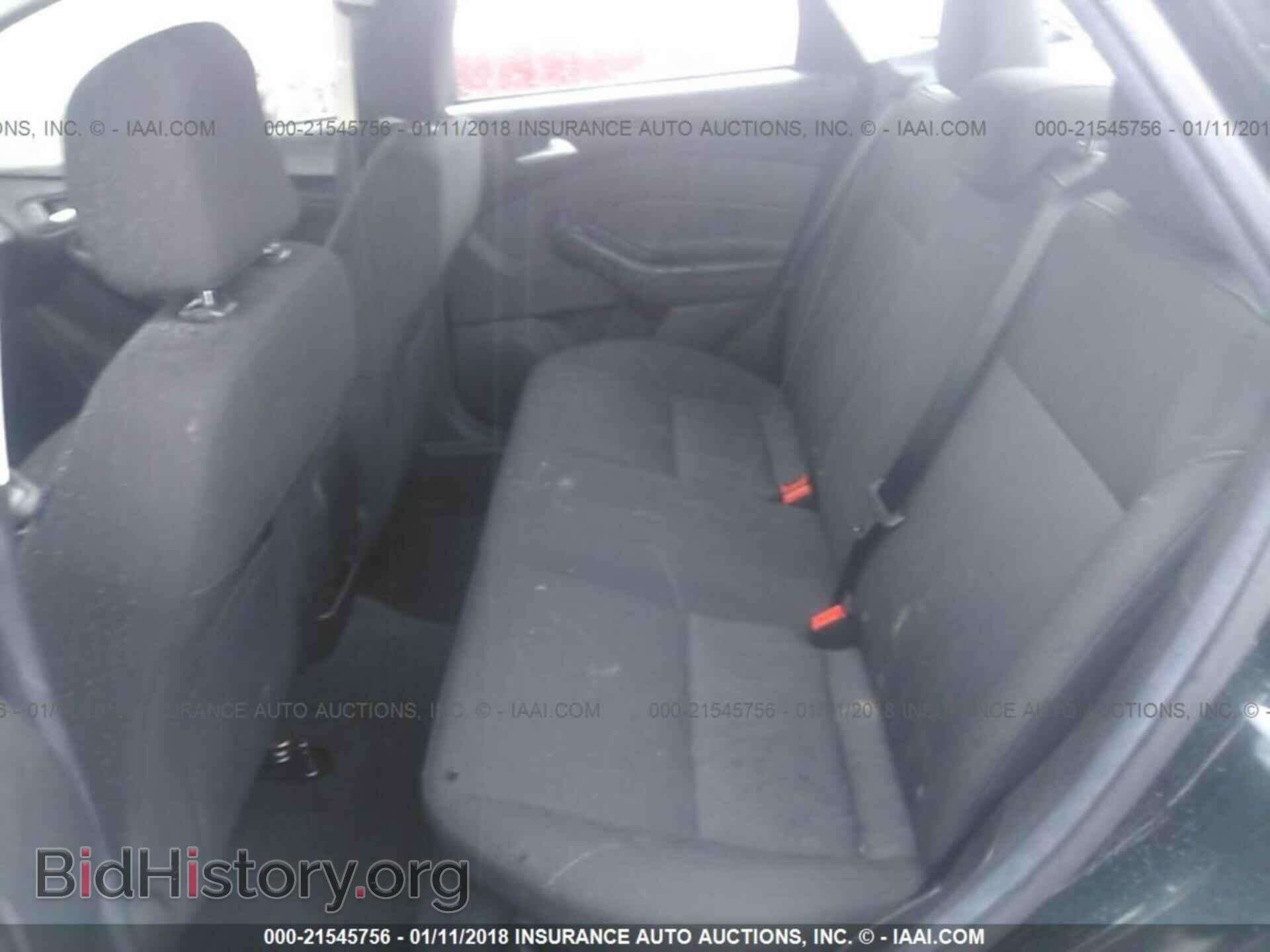 2016 Ford Focus - VIN: 1FADP3F27GL394697 - Фото 8