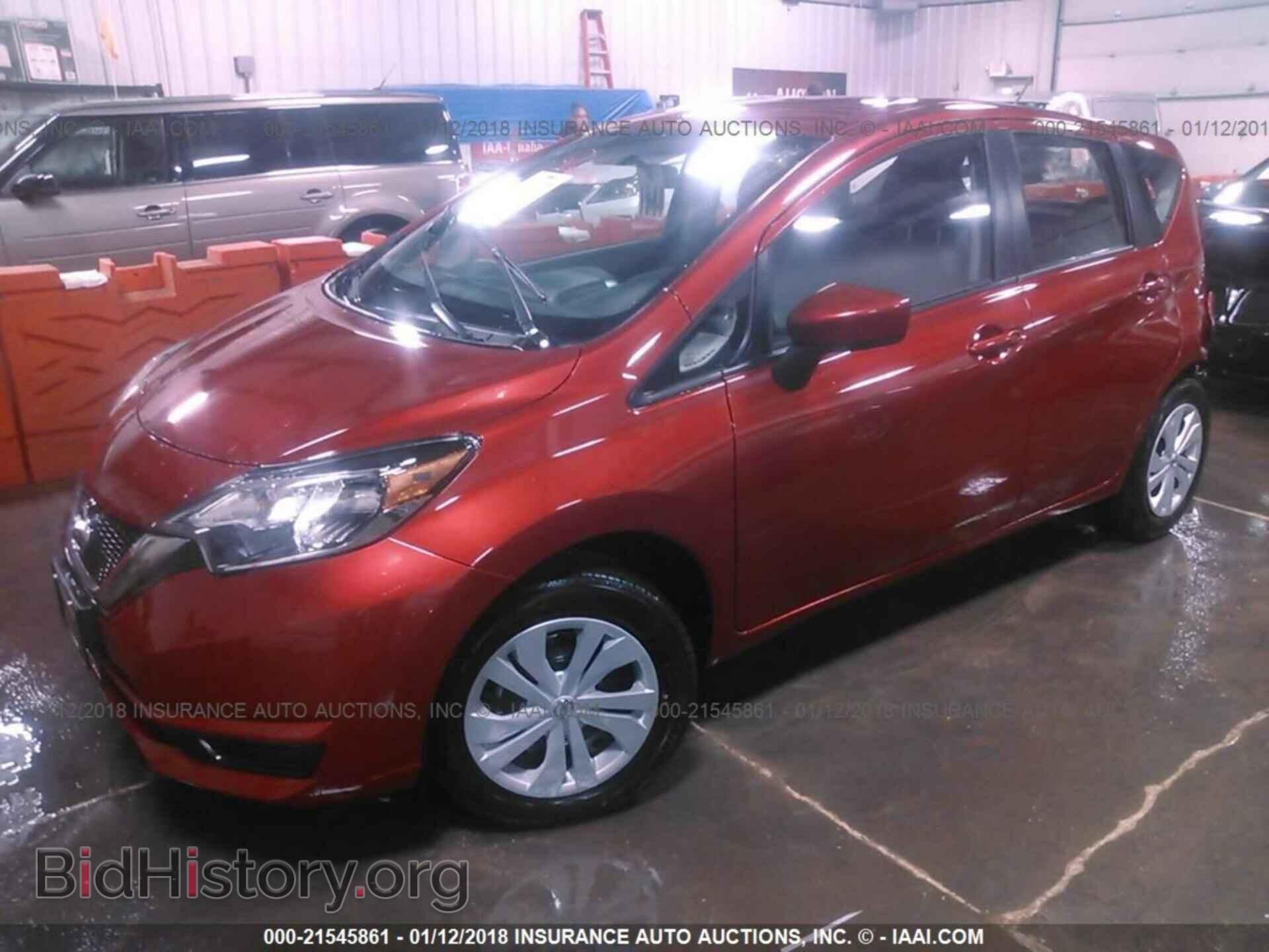 2017 Nissan Versa note - VIN: 3N1CE2CPXHL372255 - Photo 2