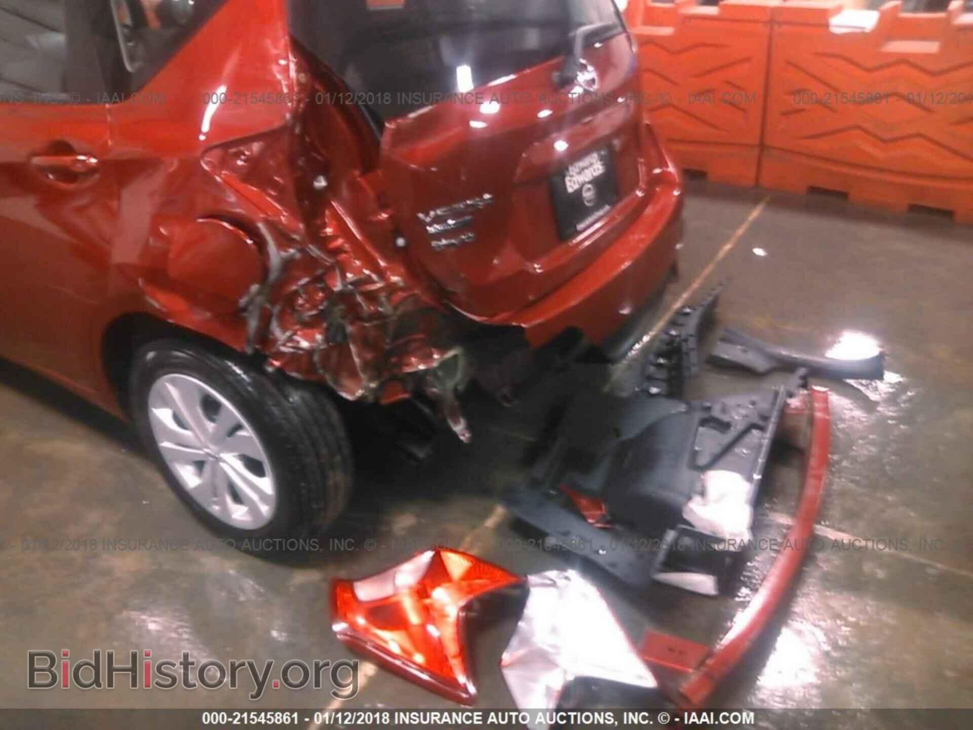 2017 Nissan Versa note - VIN: 3N1CE2CPXHL372255 - Photo 6