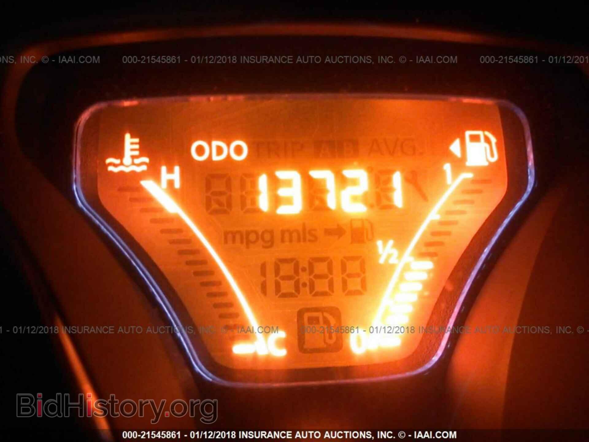 2017 Nissan Versa note - VIN: 3N1CE2CPXHL372255 - Photo 7
