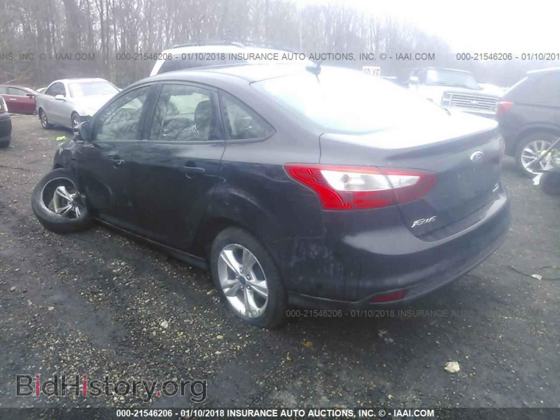 2014 Ford Focus - VIN: 1FADP3F21EL277016 - Photo 3