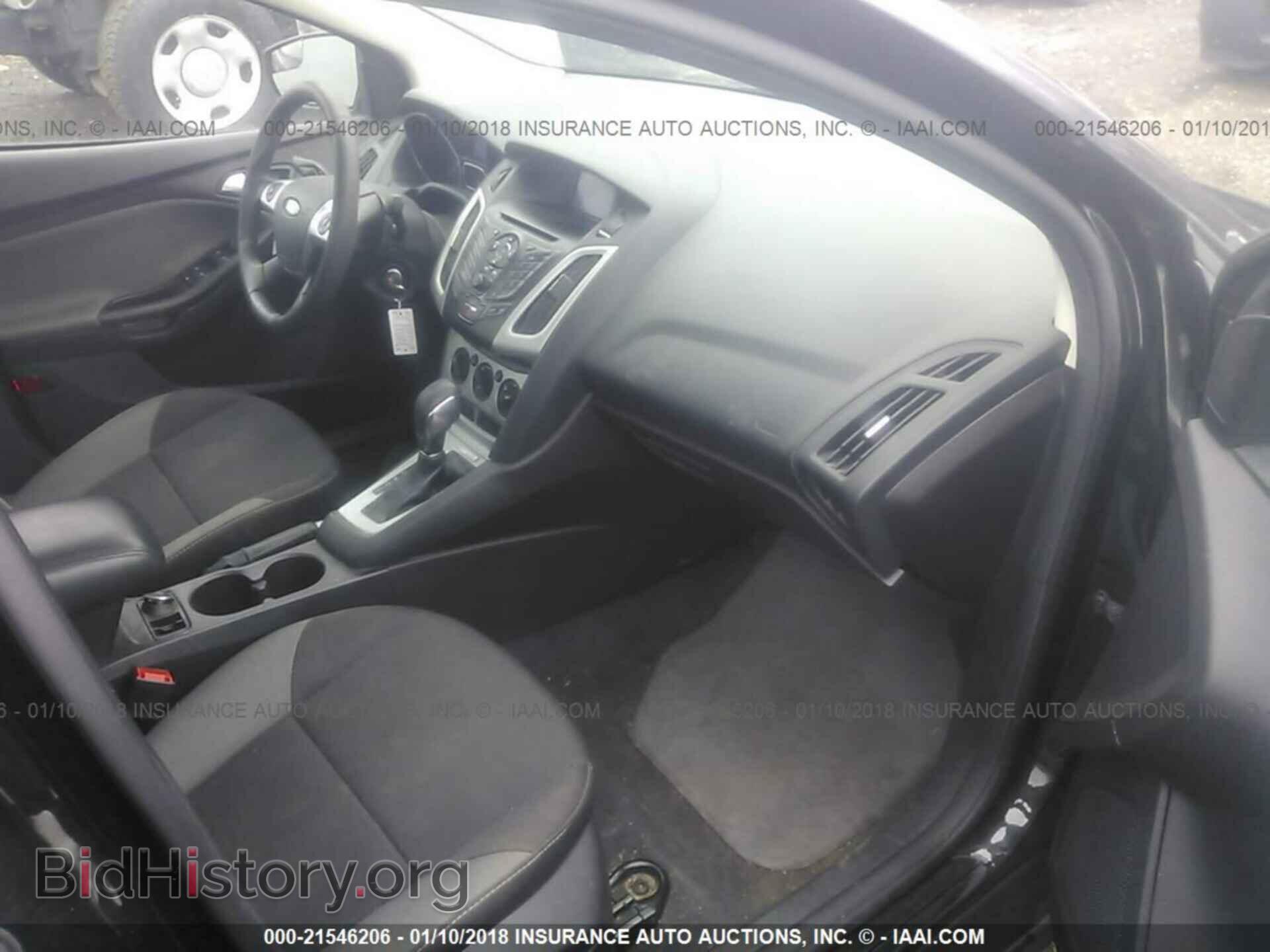 2014 Ford Focus - VIN: 1FADP3F21EL277016 - Photo 5