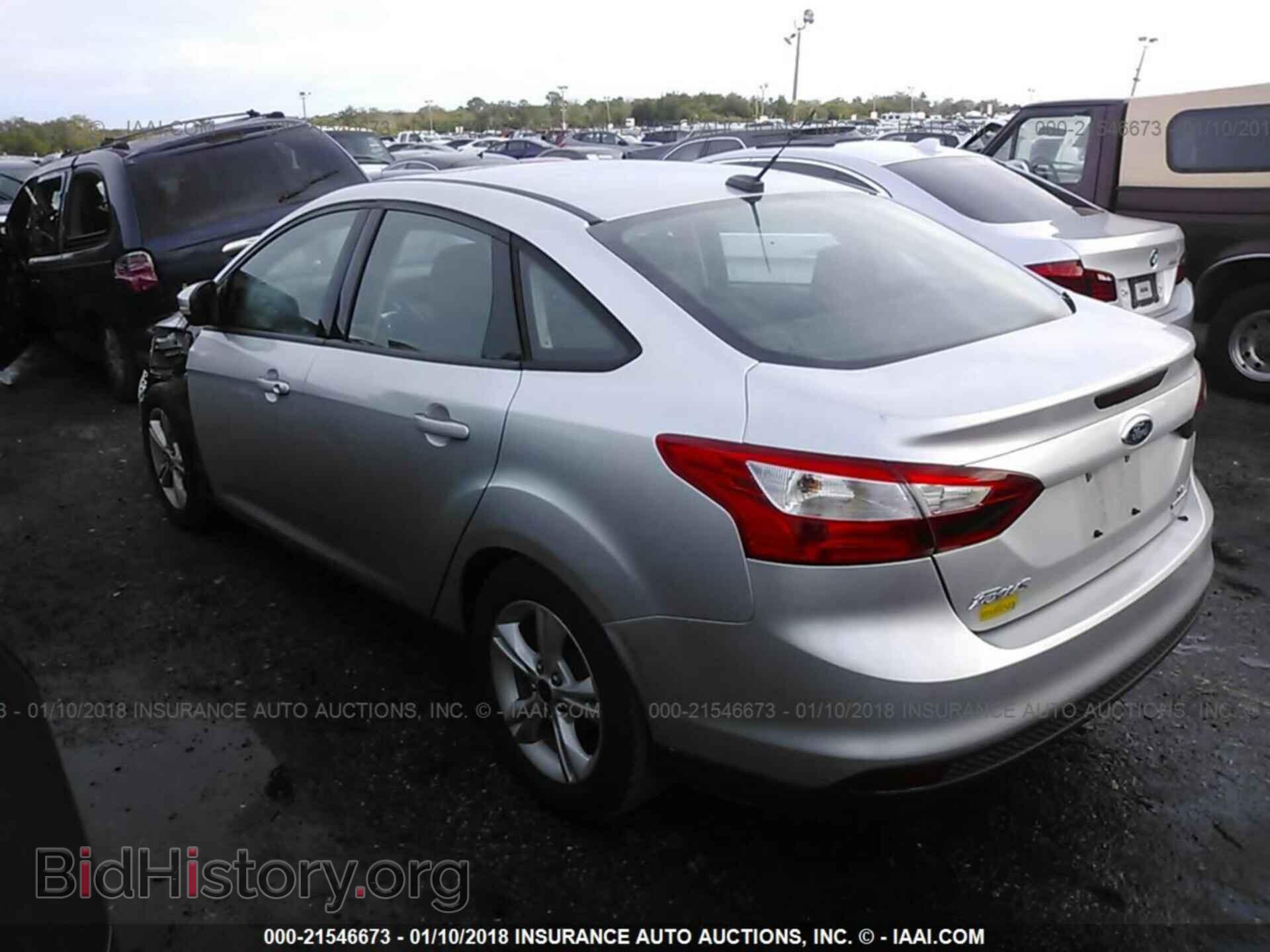 2014 Ford Focus - VIN: 1FADP3F22EL410513 - Photo 3