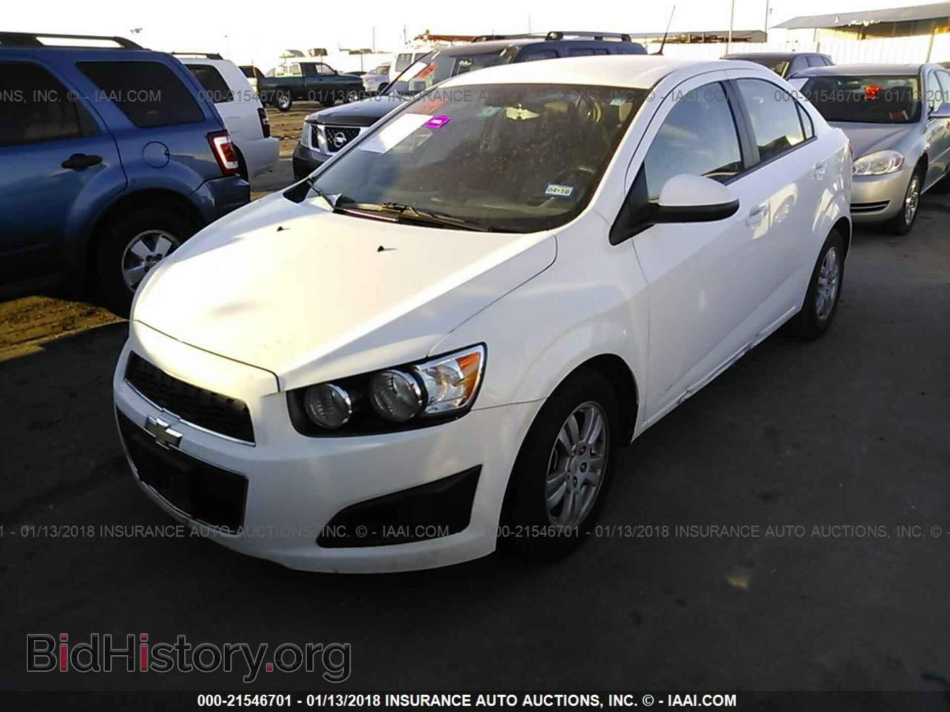 2012 Chevrolet Sonic - VIN: 1G1JA5SH0C4187232 - Фото 2