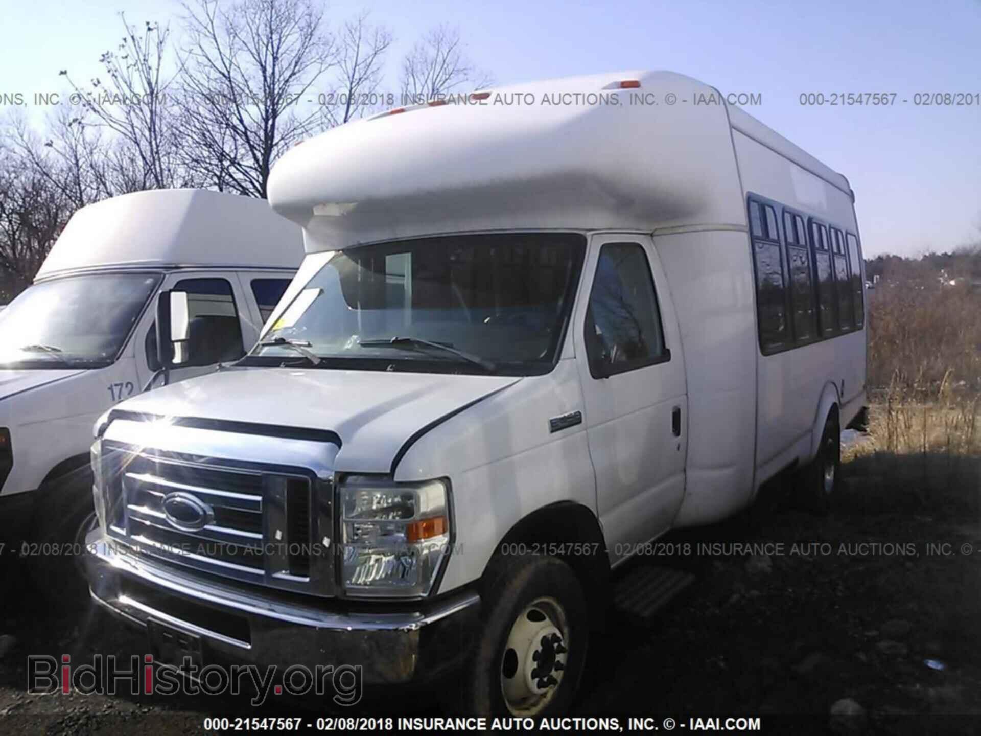 2011 Ford Econoline - VIN: 1FDFE4FS2BDA80047 - Фото 2