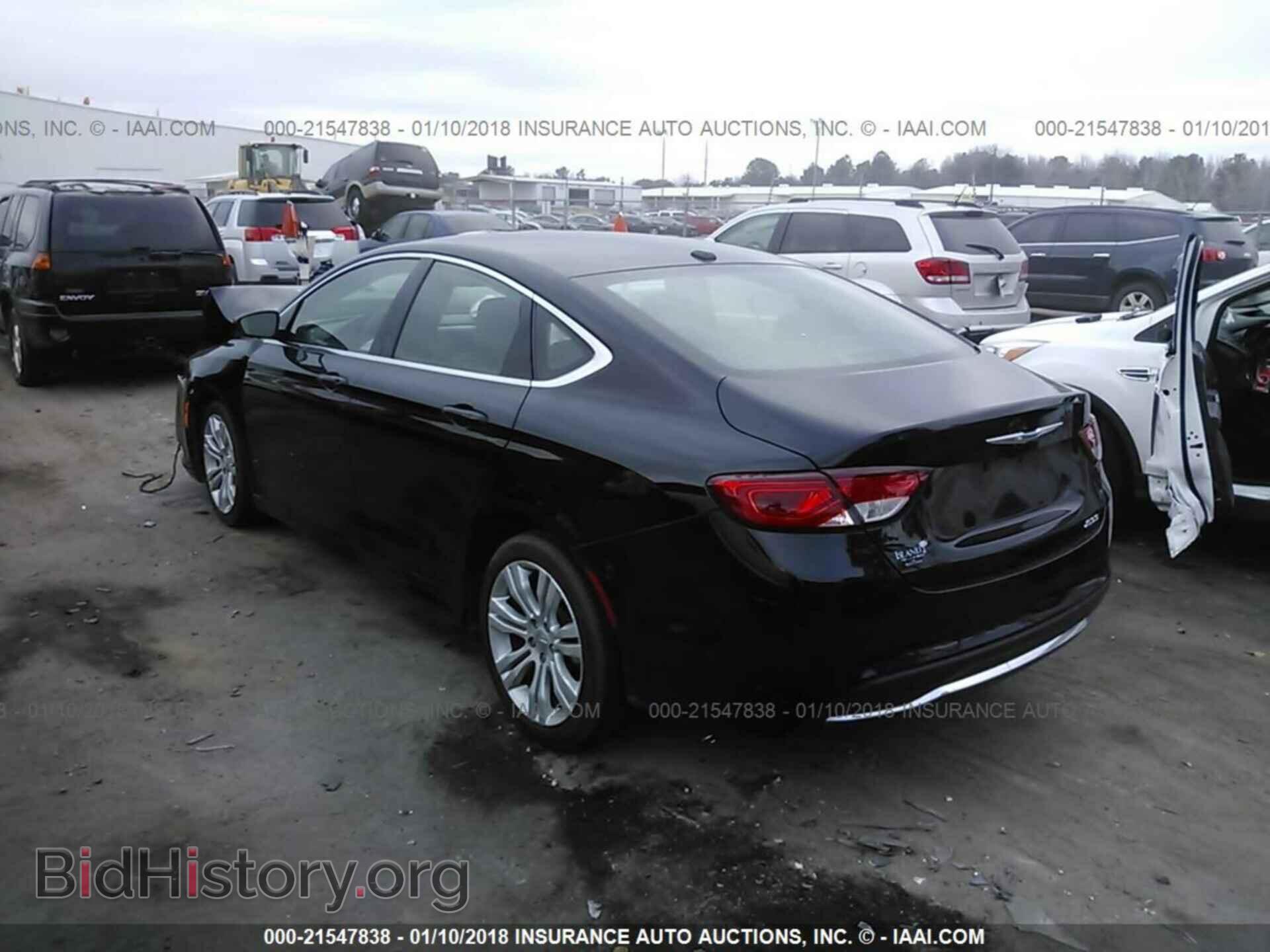 2016 Chrysler 200 - VIN: 1C3CCCAB0GN108934 - Фото 3