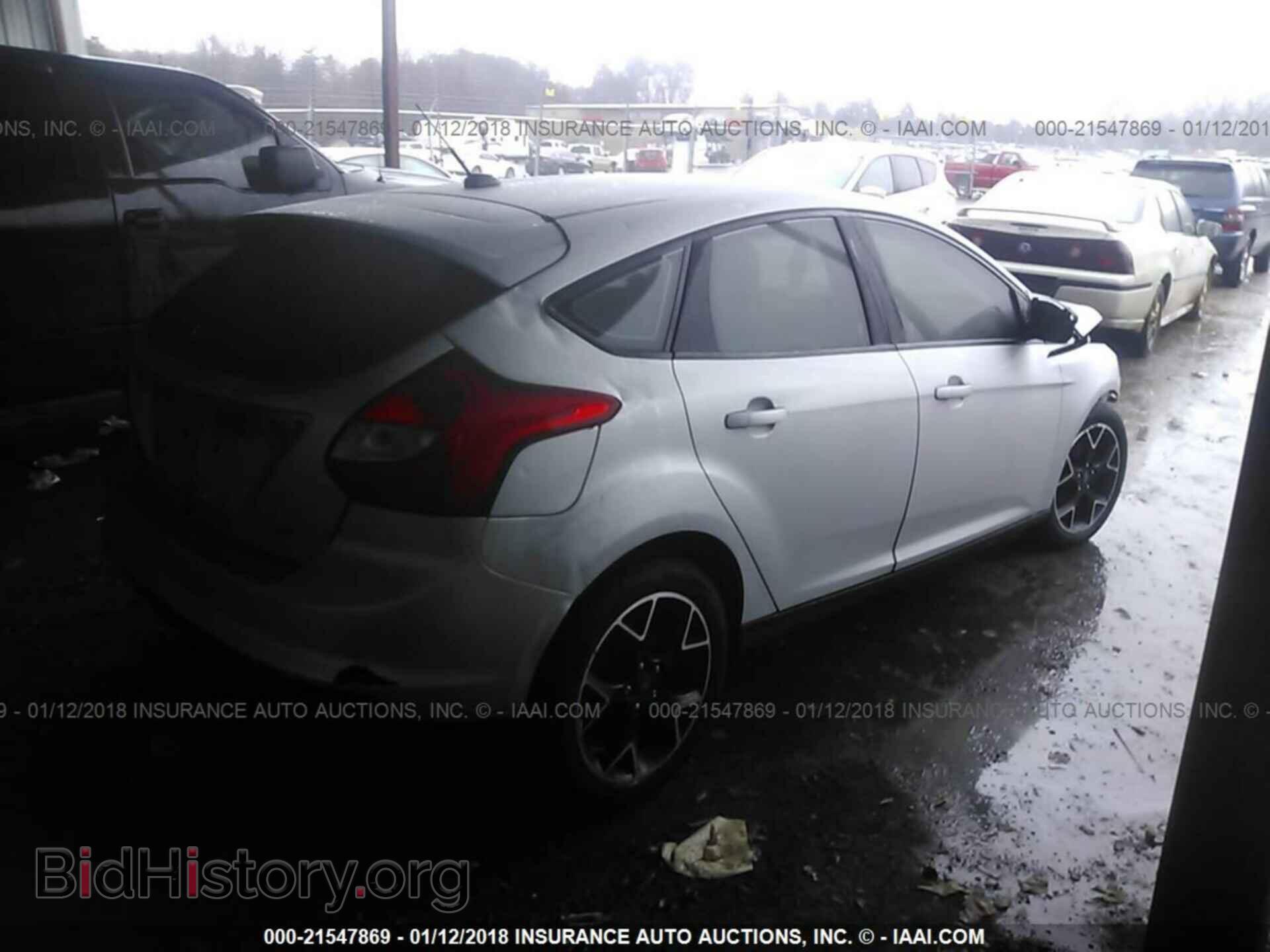 2012 Ford Focus - VIN: 1FAHP3K21CL114533 - Фото 4