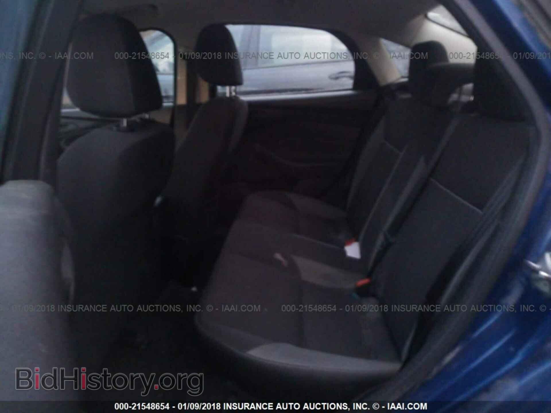 2012 Ford Focus - VIN: 1FAHP3F27CL450472 - Фото 8