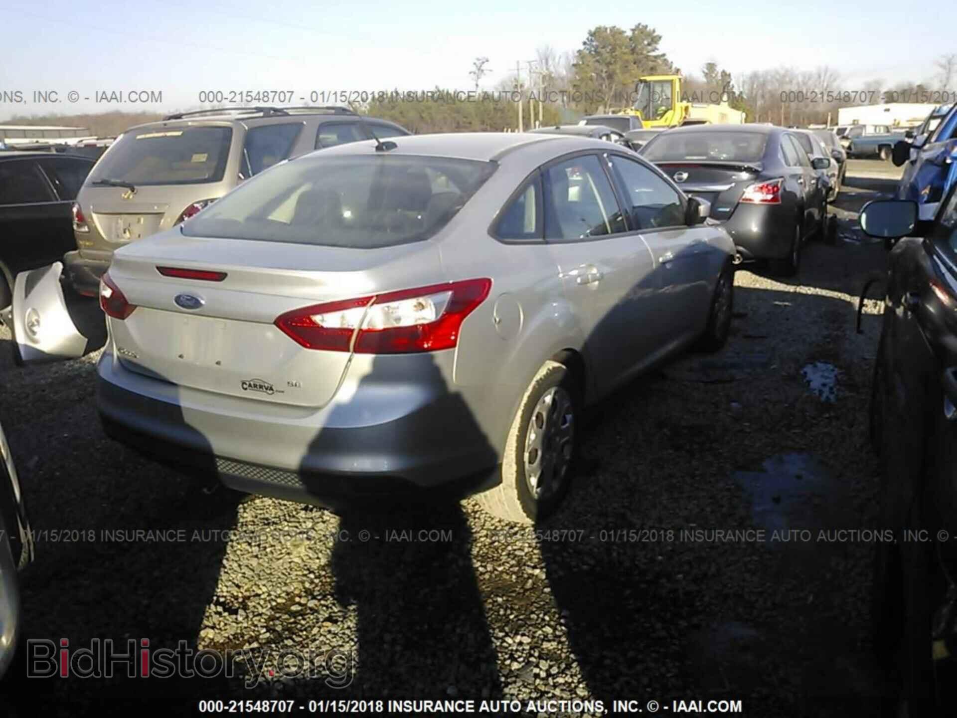 2012 Ford Focus - VIN: 1FAHP3F25CL196180 - Photo 4