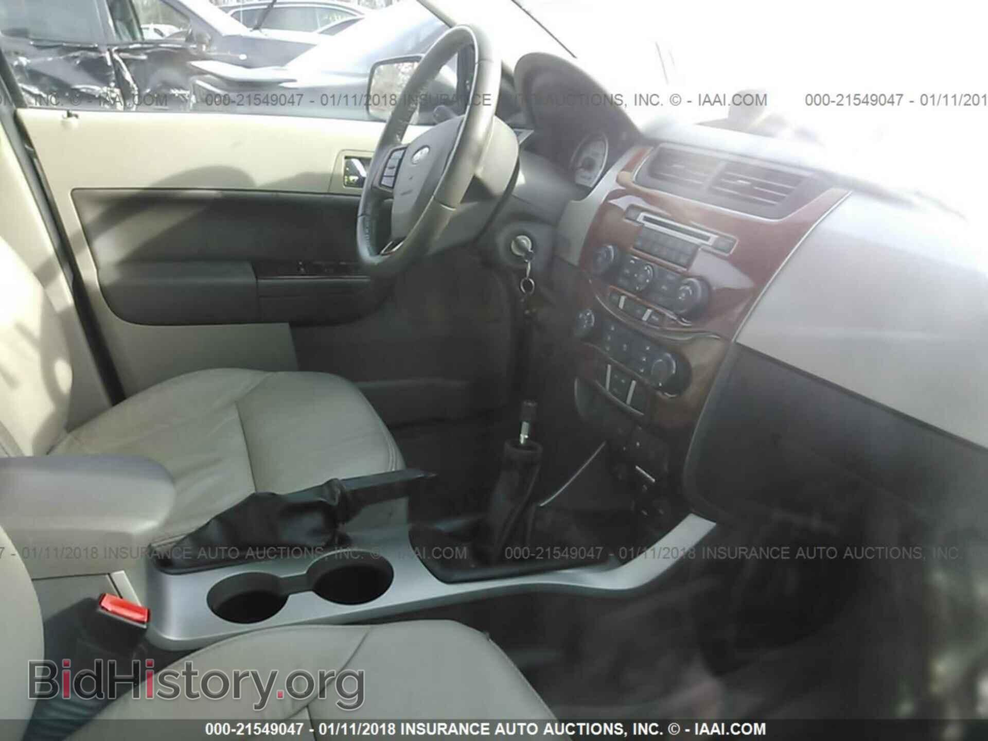 2011 Ford Focus - VIN: 1FAHP3GN2BW142969 - Фото 5