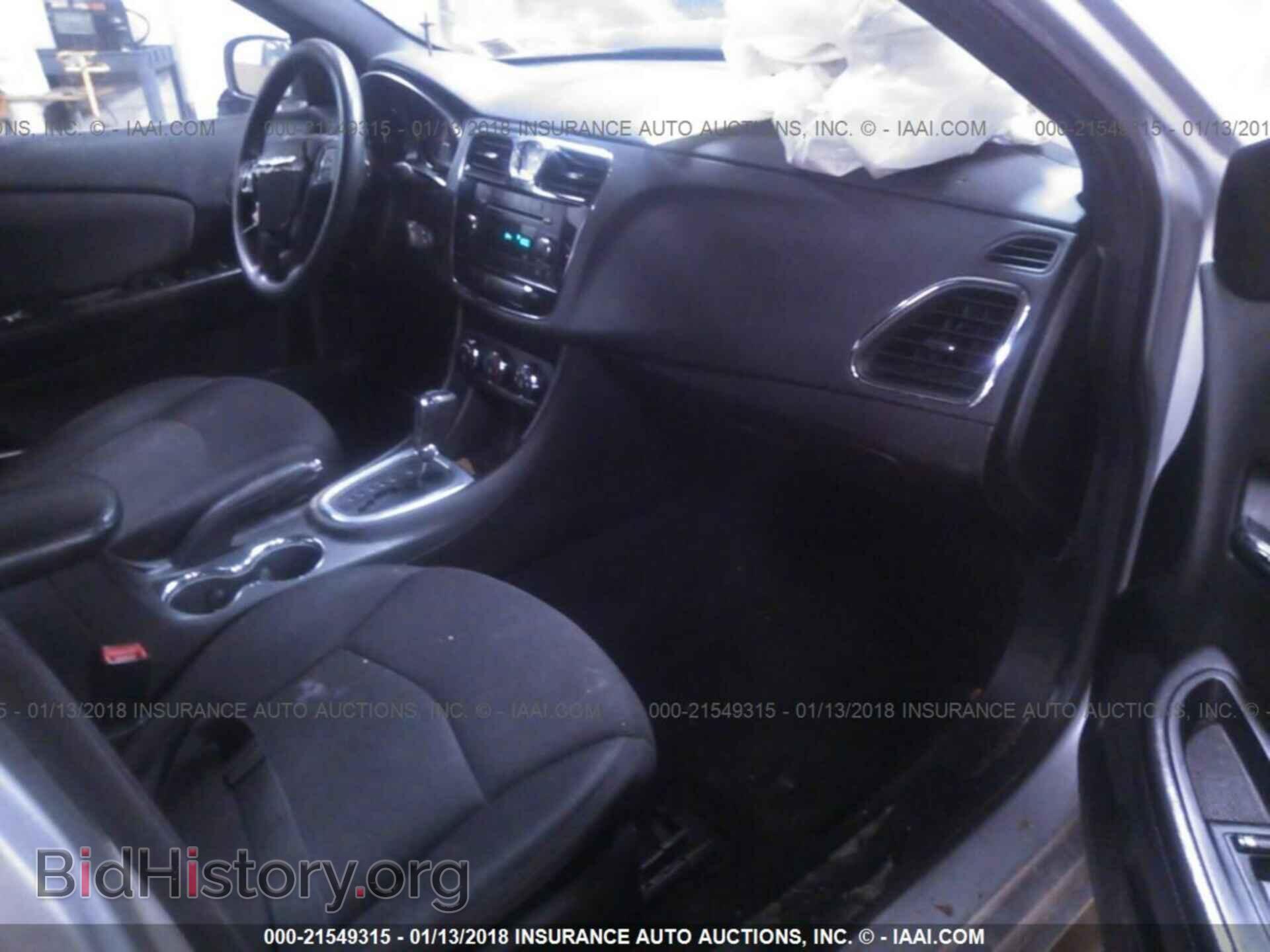 2012 Chrysler 200 - VIN: 1C3CCBAB3CN292416 - Фото 5
