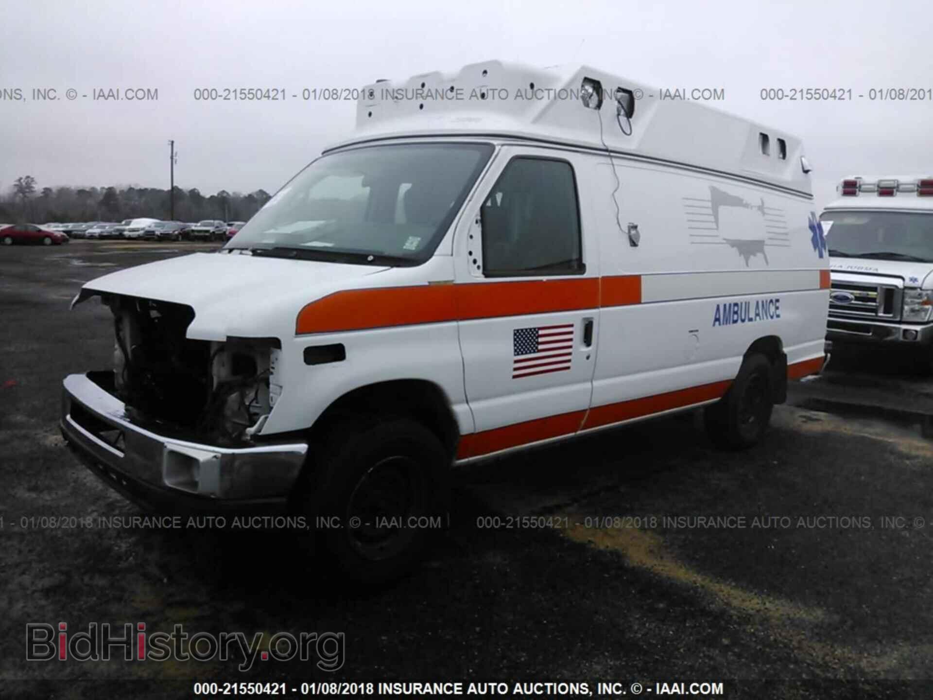 2011 Ford Econoline - VIN: 1FDSS3ES8BDB25866 - Фото 2